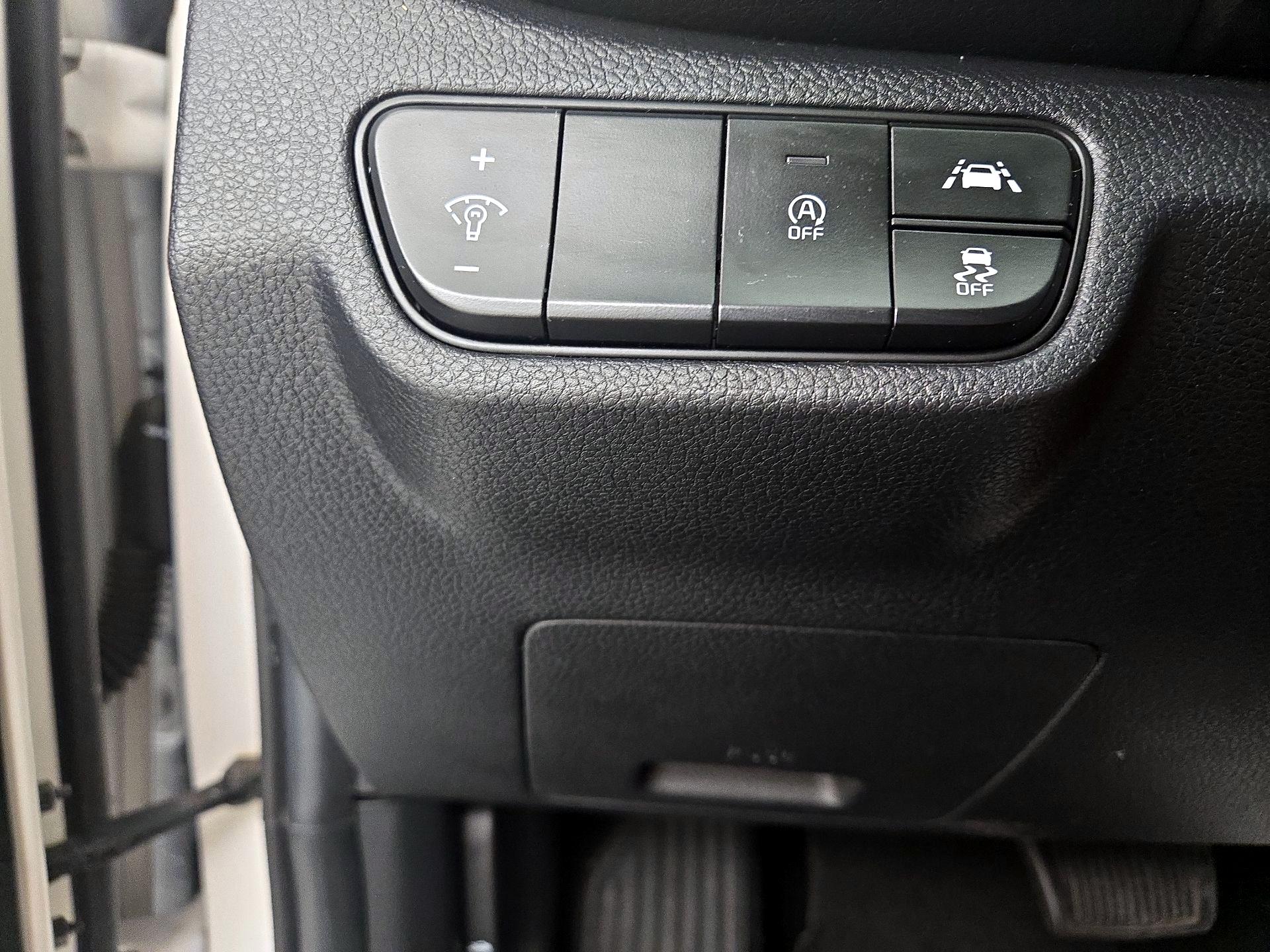 Thumbnail: 2021 Kia Seltos - 13