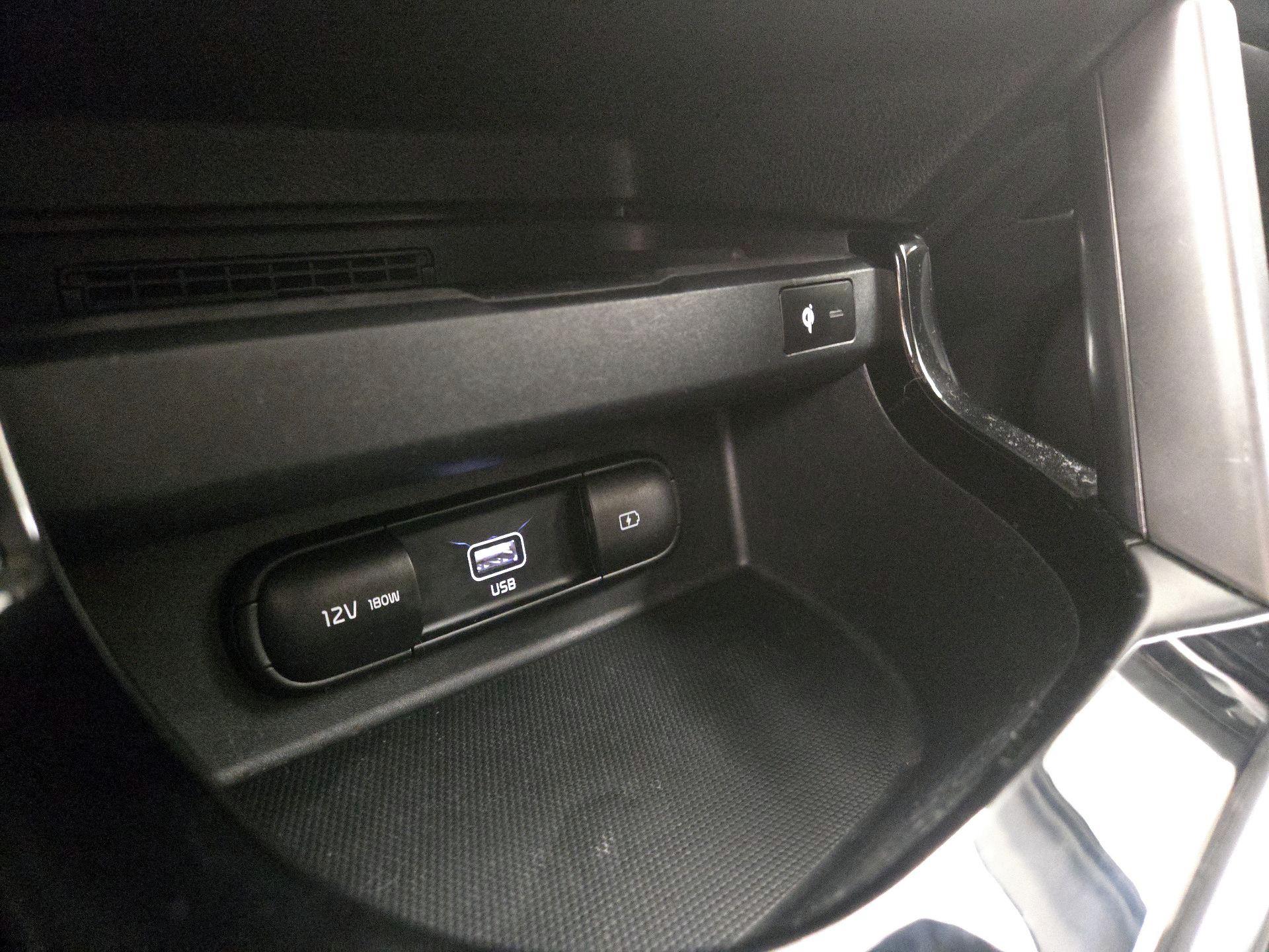 Thumbnail: 2021 Kia Seltos - 18