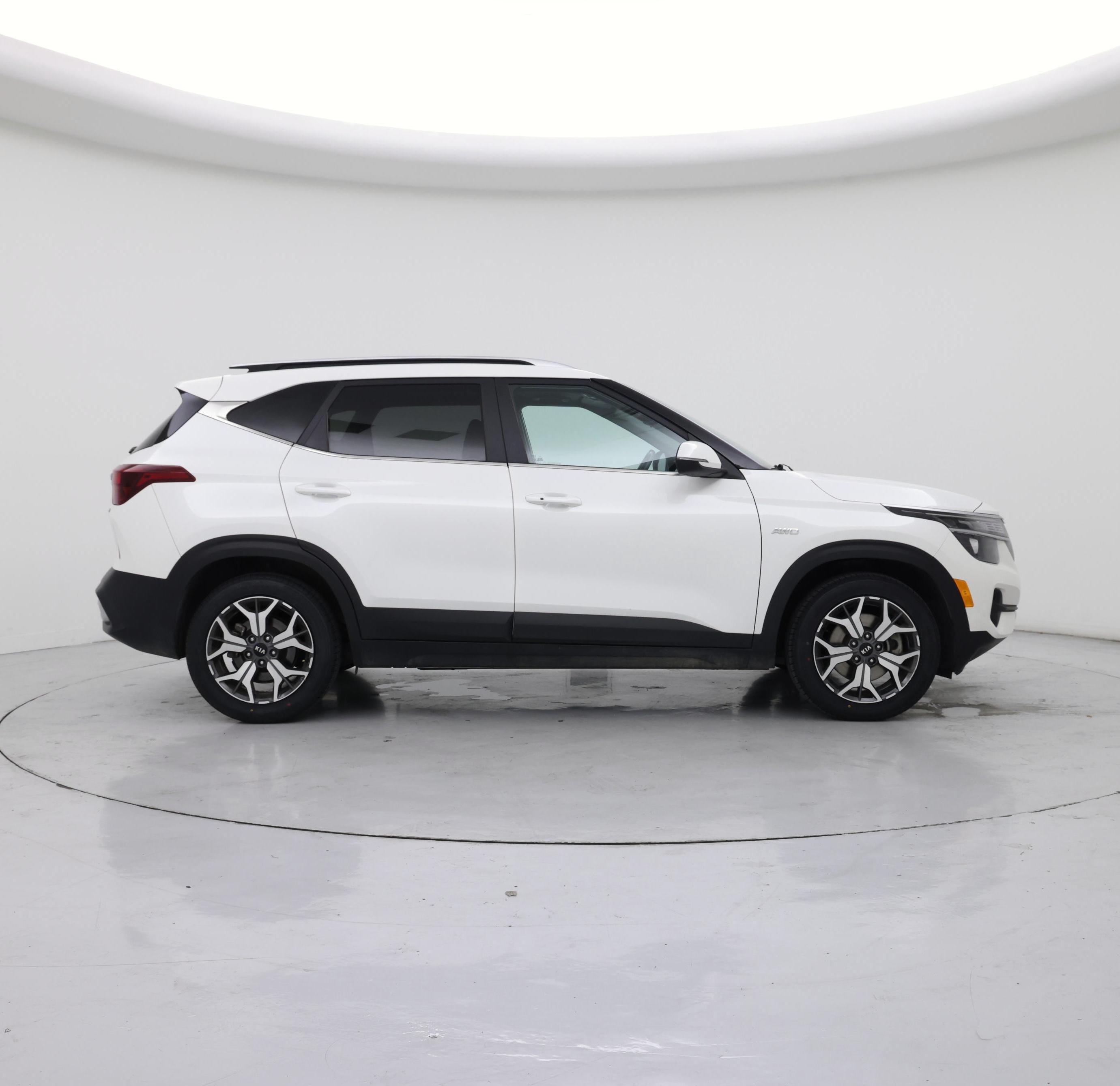 Thumbnail: 2021 Kia Seltos - 7