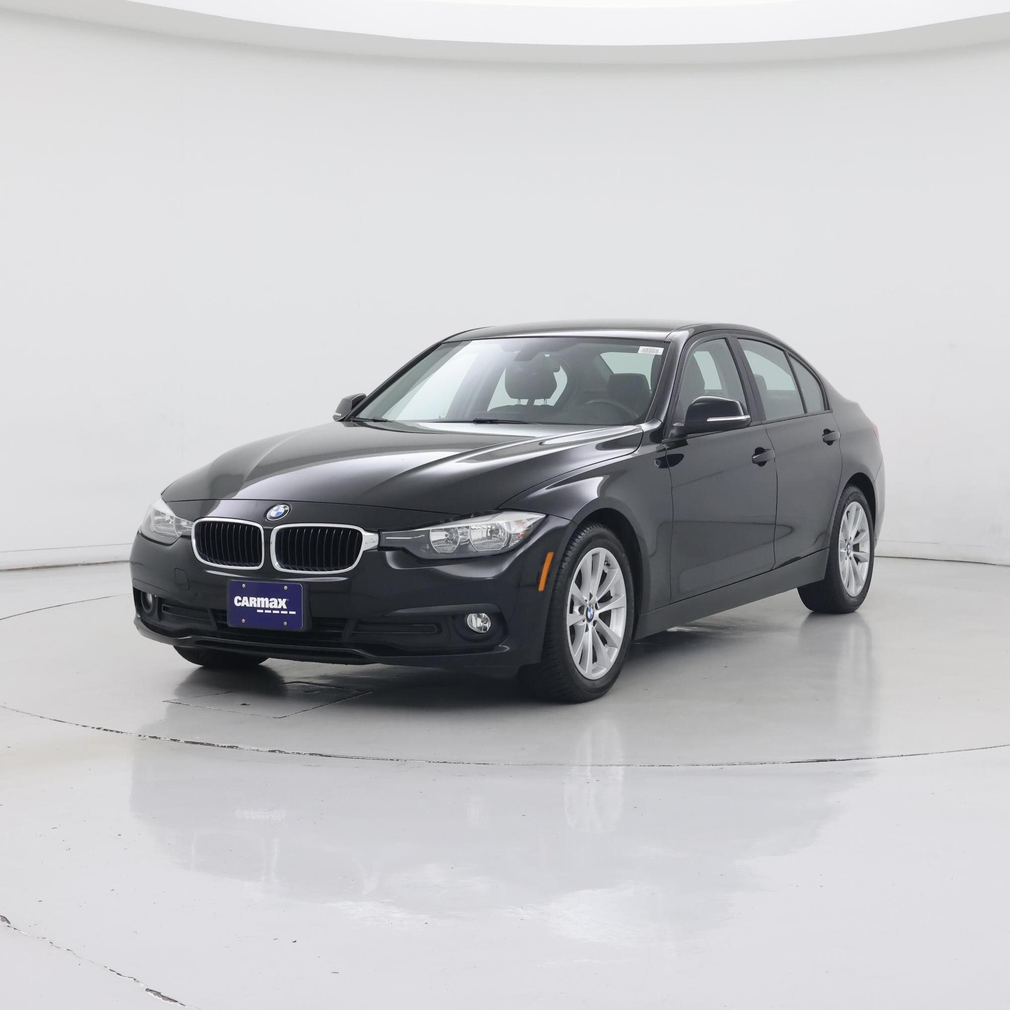 Thumbnail: 2016 BMW 3 Series - 4