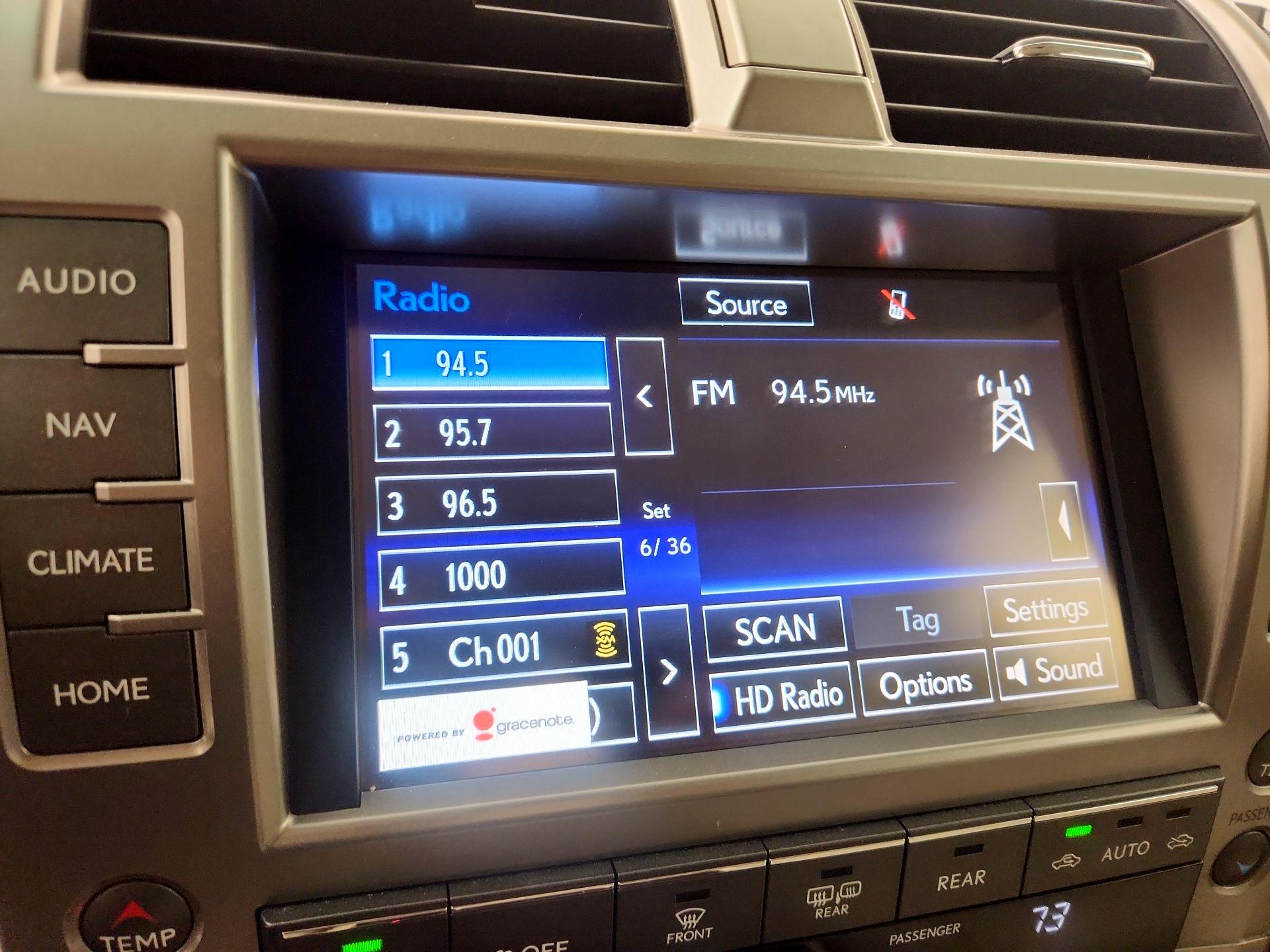 Thumbnail: 2016 Lexus GX - 15