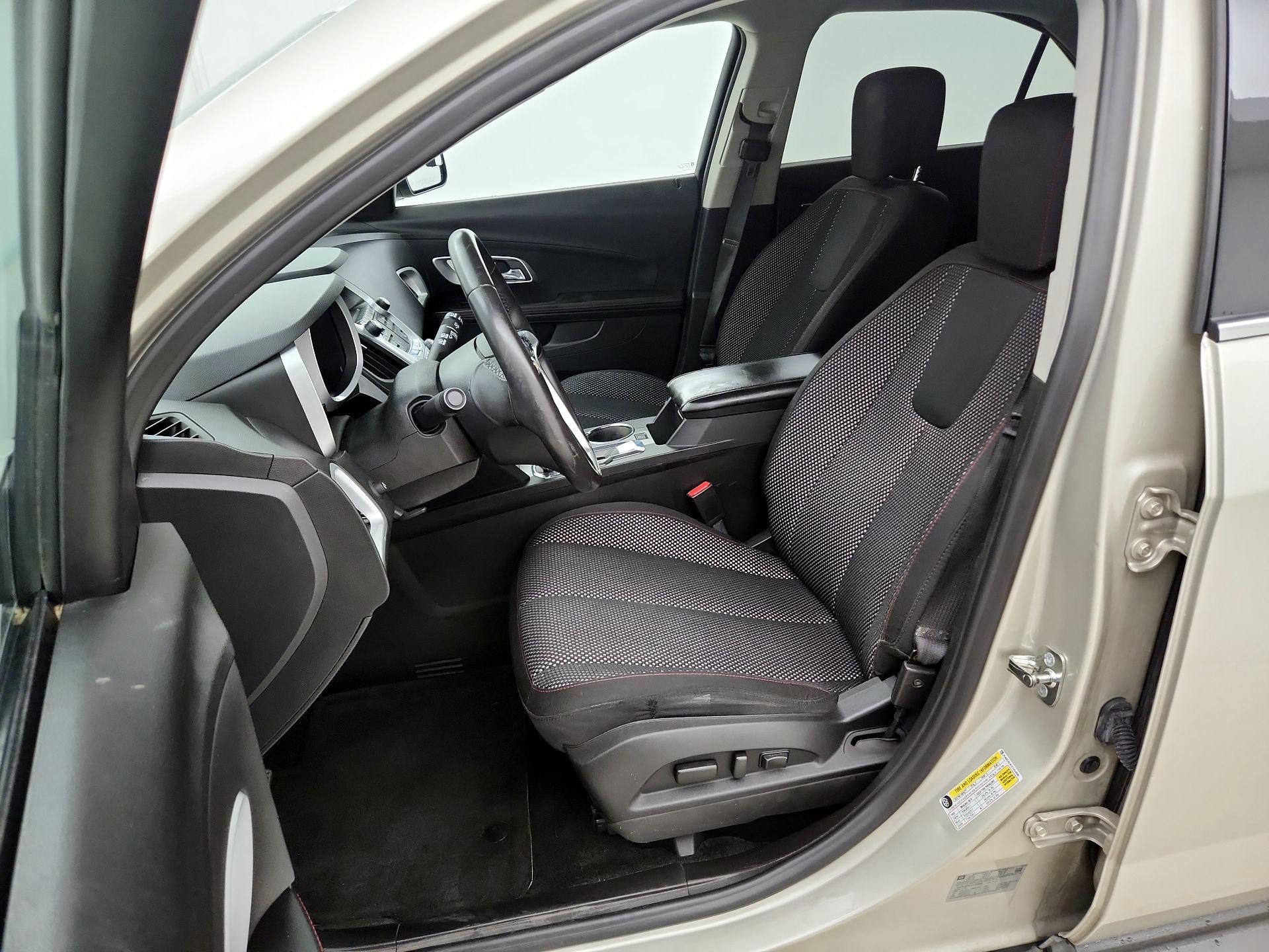 Thumbnail: 2015 Chevrolet Equinox - 11