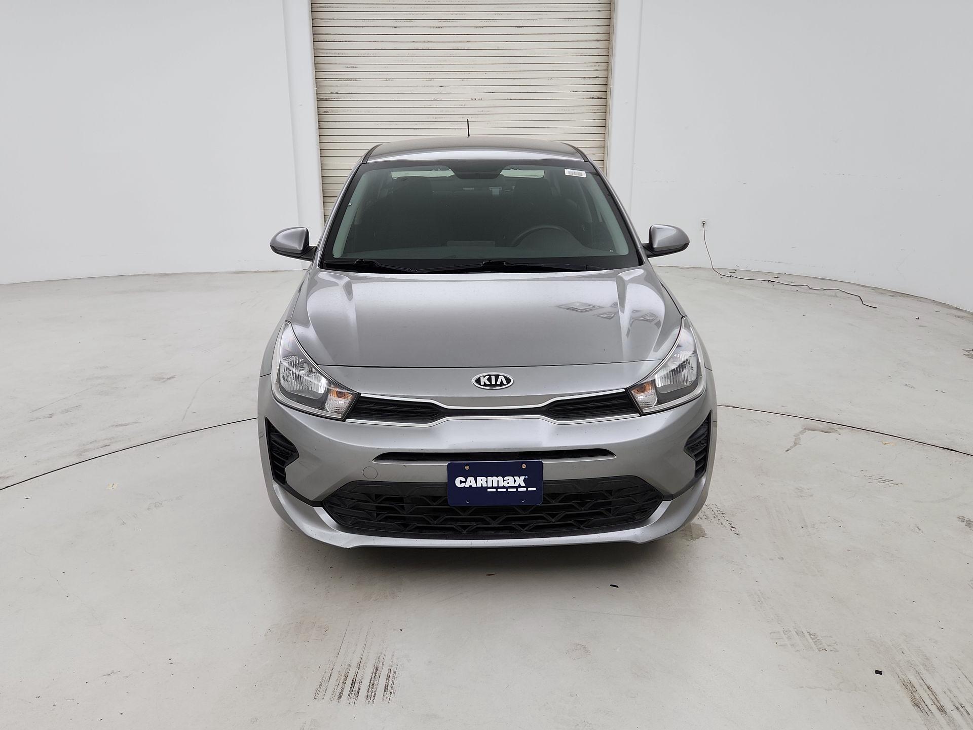 Thumbnail: 2021 Kia Rio - 2