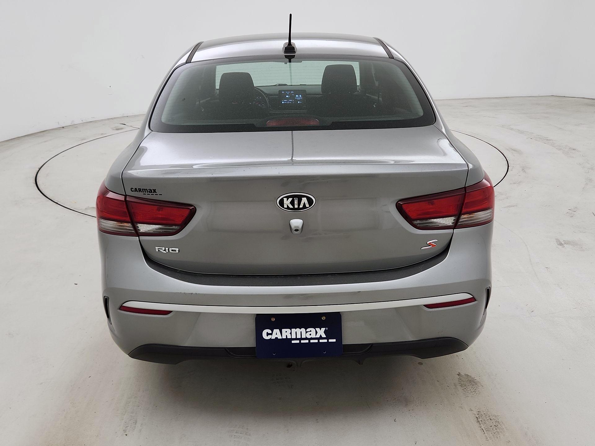 Thumbnail: 2021 Kia Rio - 6