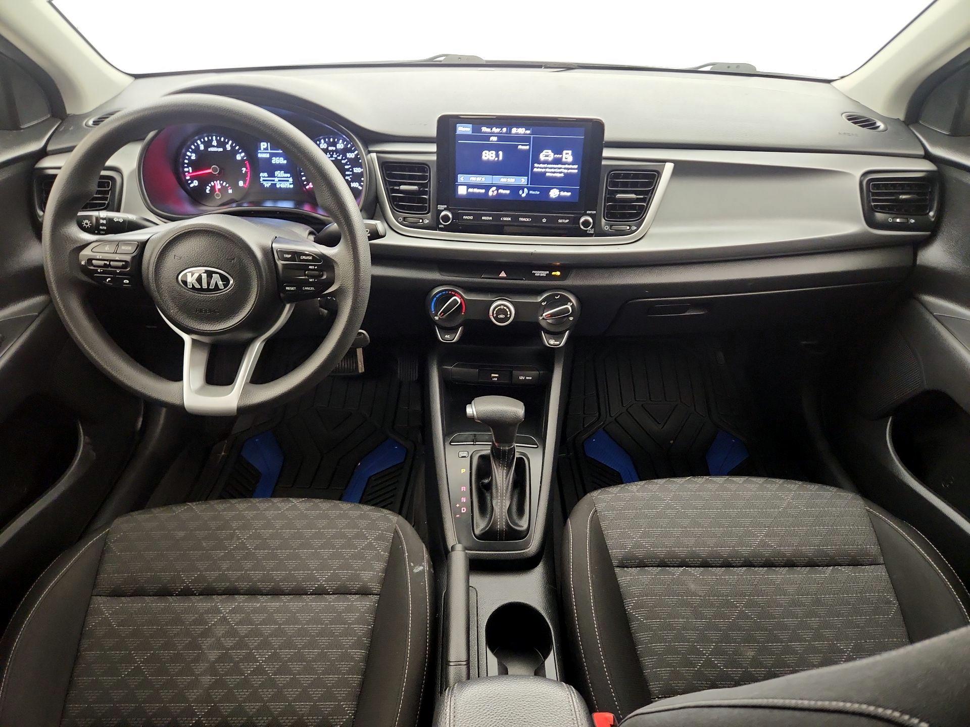 Thumbnail: 2021 Kia Rio - 8