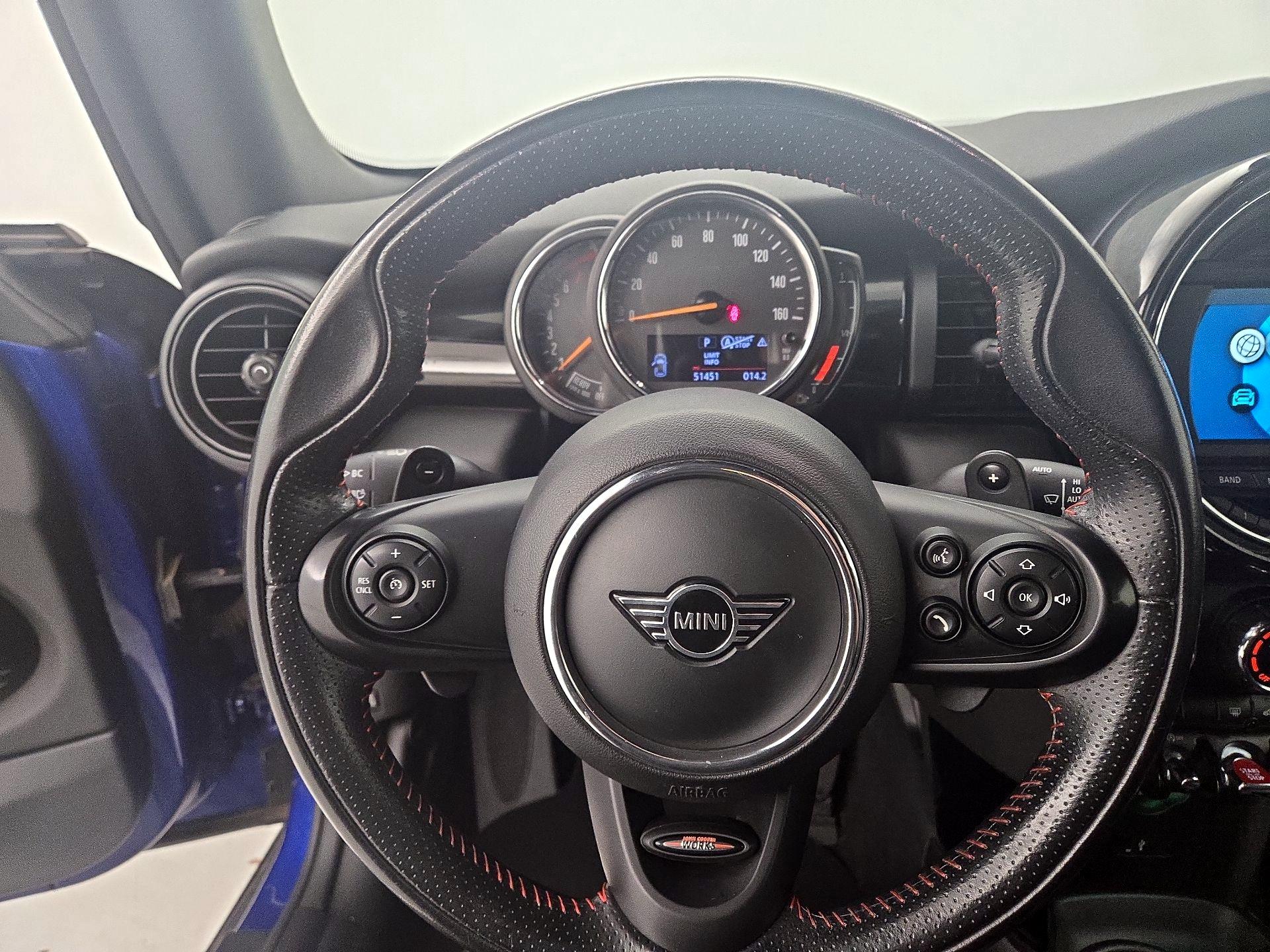 Thumbnail: 2021 MINI Cooper - 10