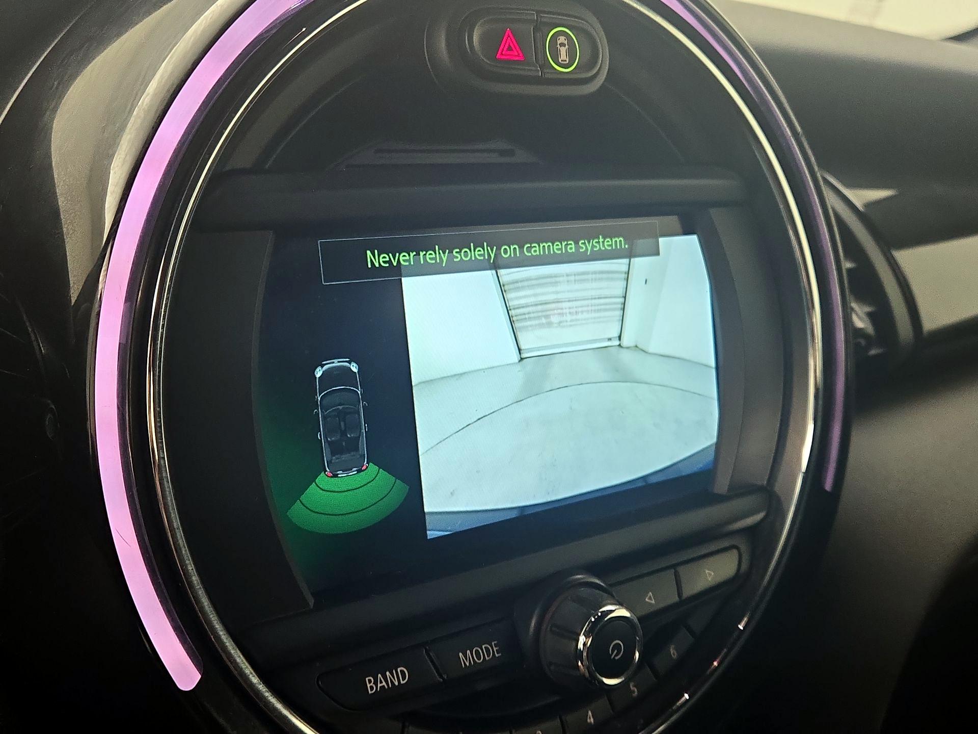 Thumbnail: 2021 MINI Cooper - 14