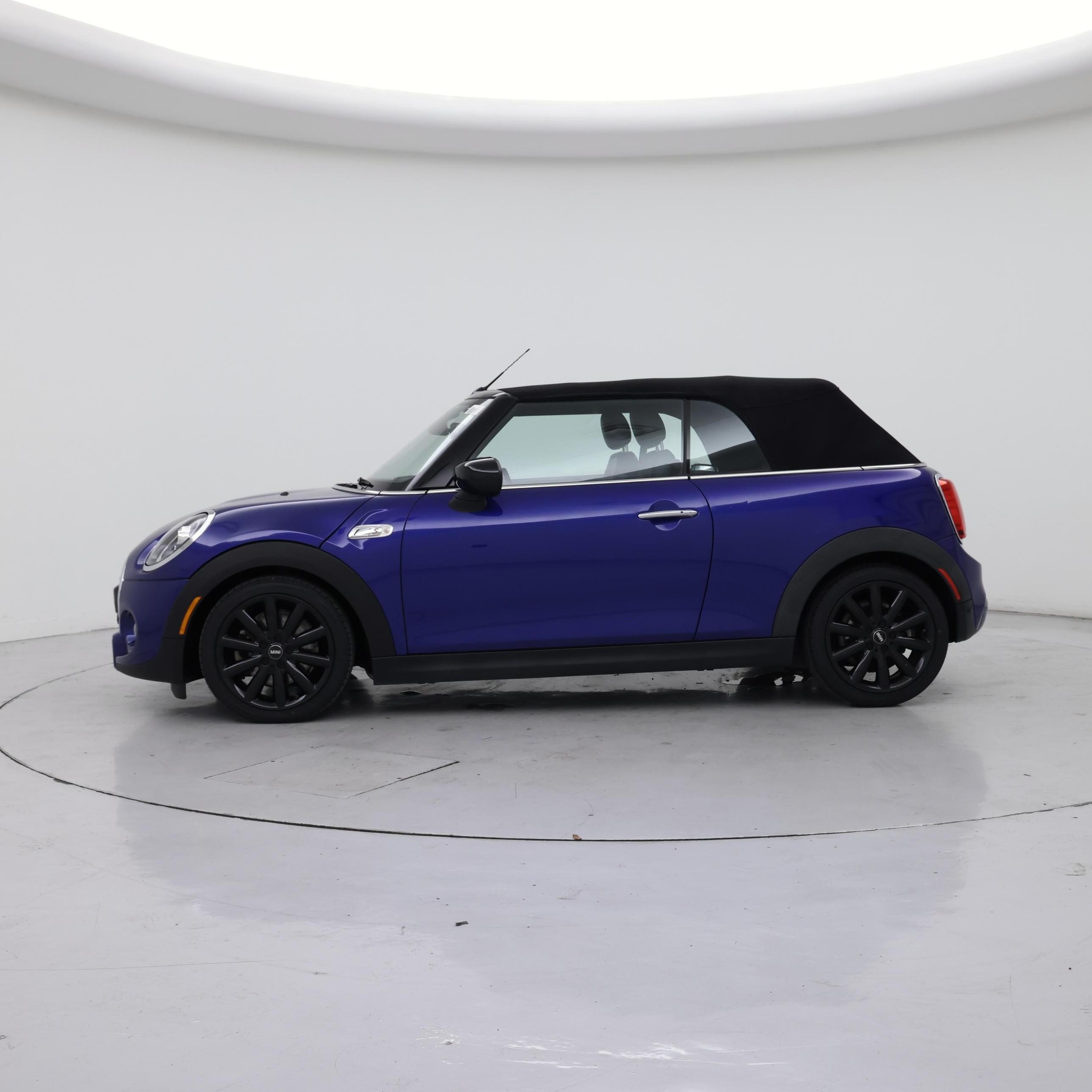 Thumbnail: 2021 MINI Cooper - 3