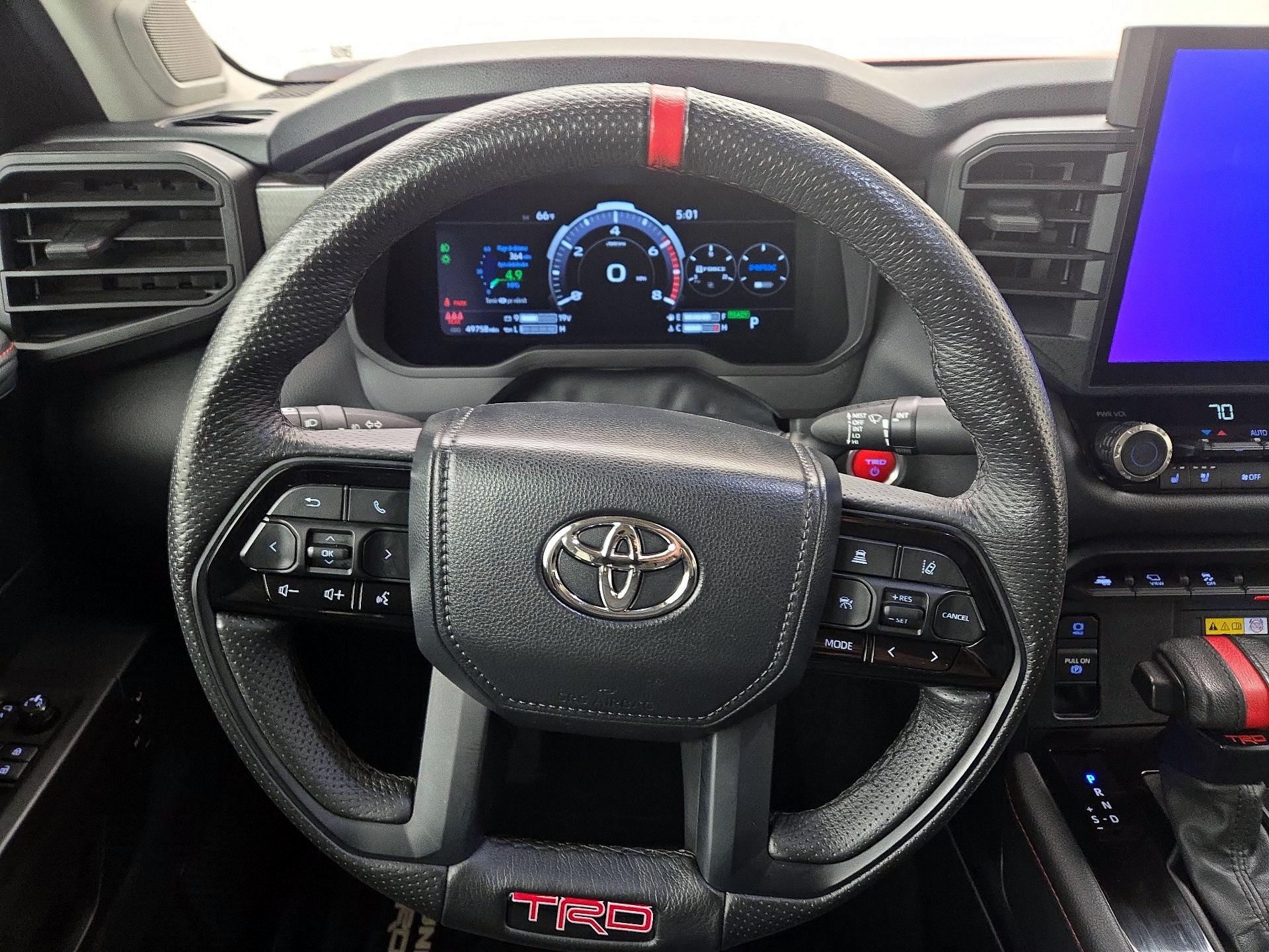 Thumbnail: 2023 Toyota Tundra - 10