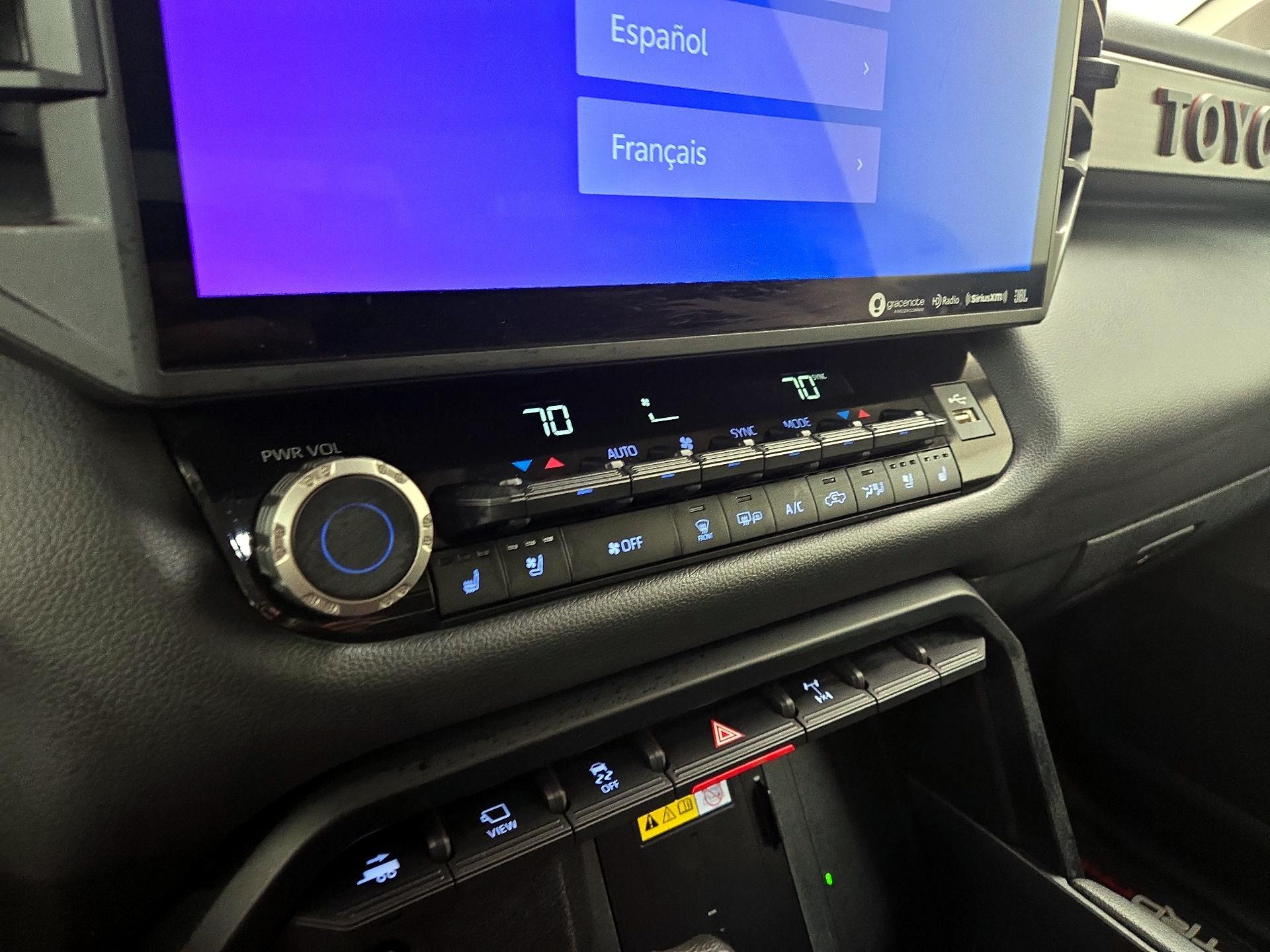 Thumbnail: 2023 Toyota Tundra - 16