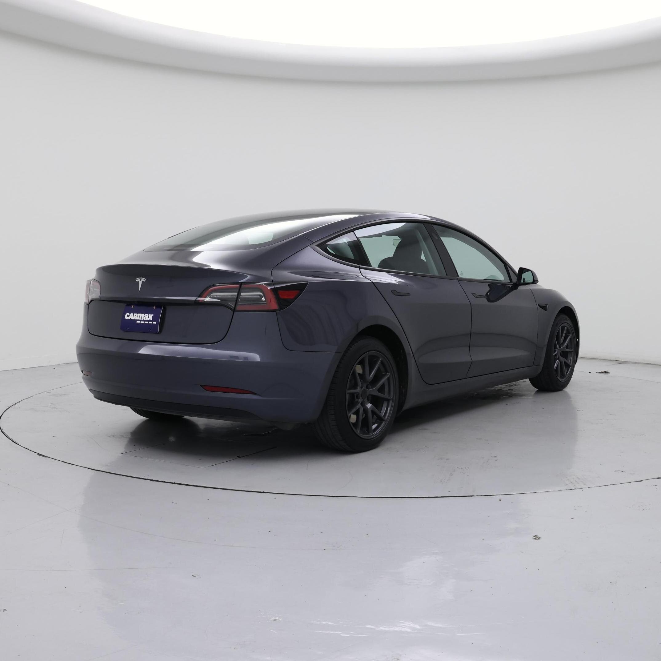 Thumbnail: 2023 Tesla Model 3 - 8