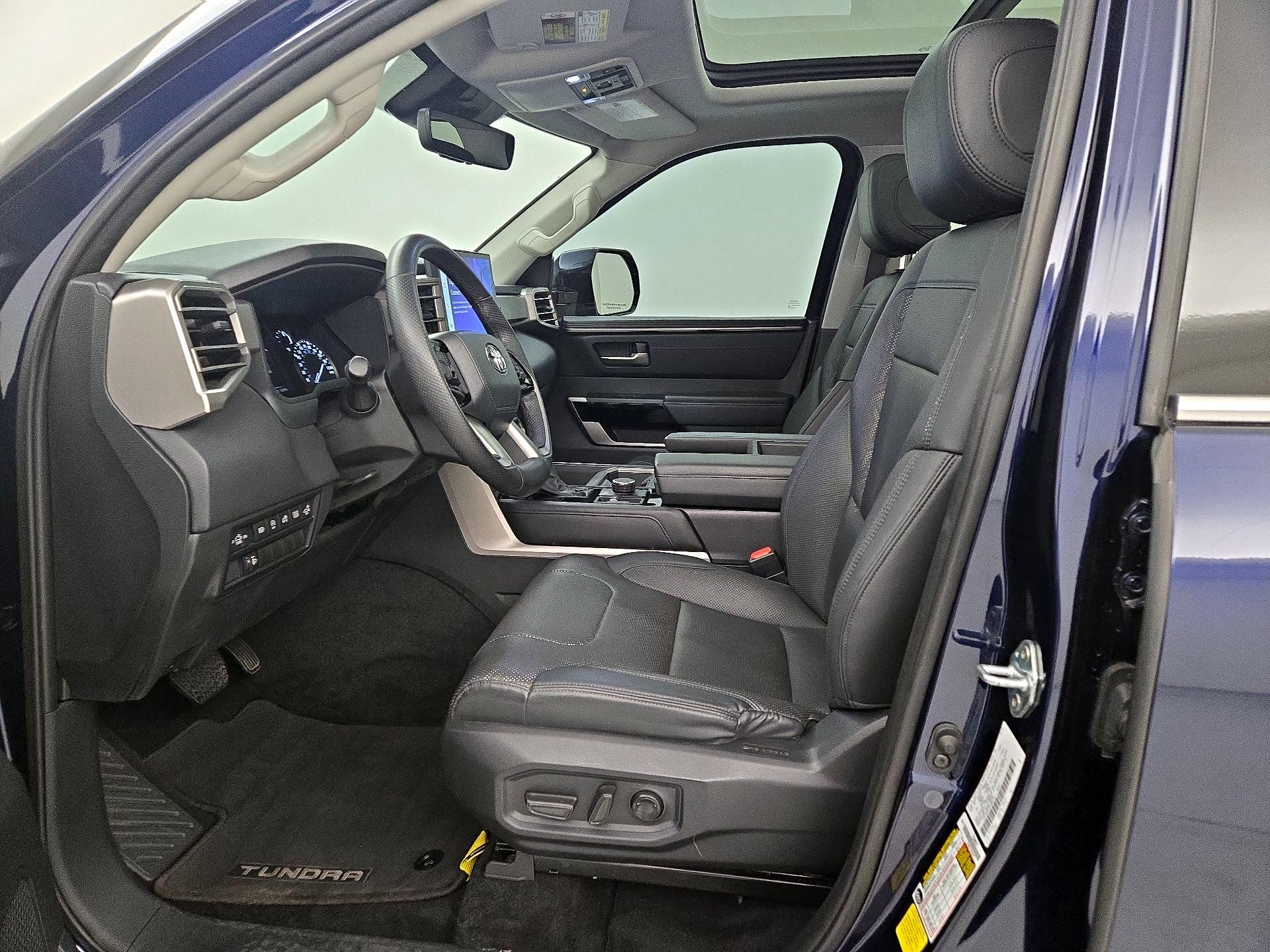 Thumbnail: 2022 Toyota Tundra - 11