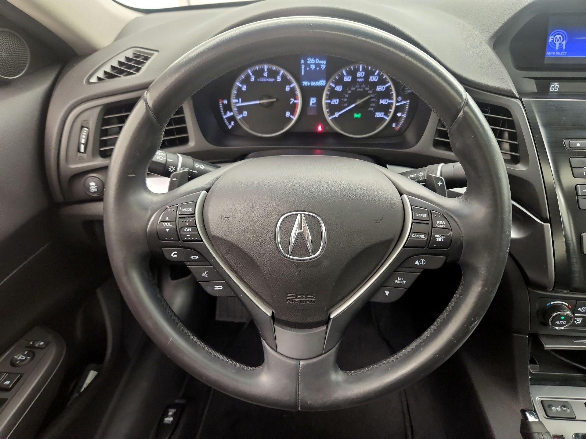 Thumbnail: 2015 Acura ILX - 10