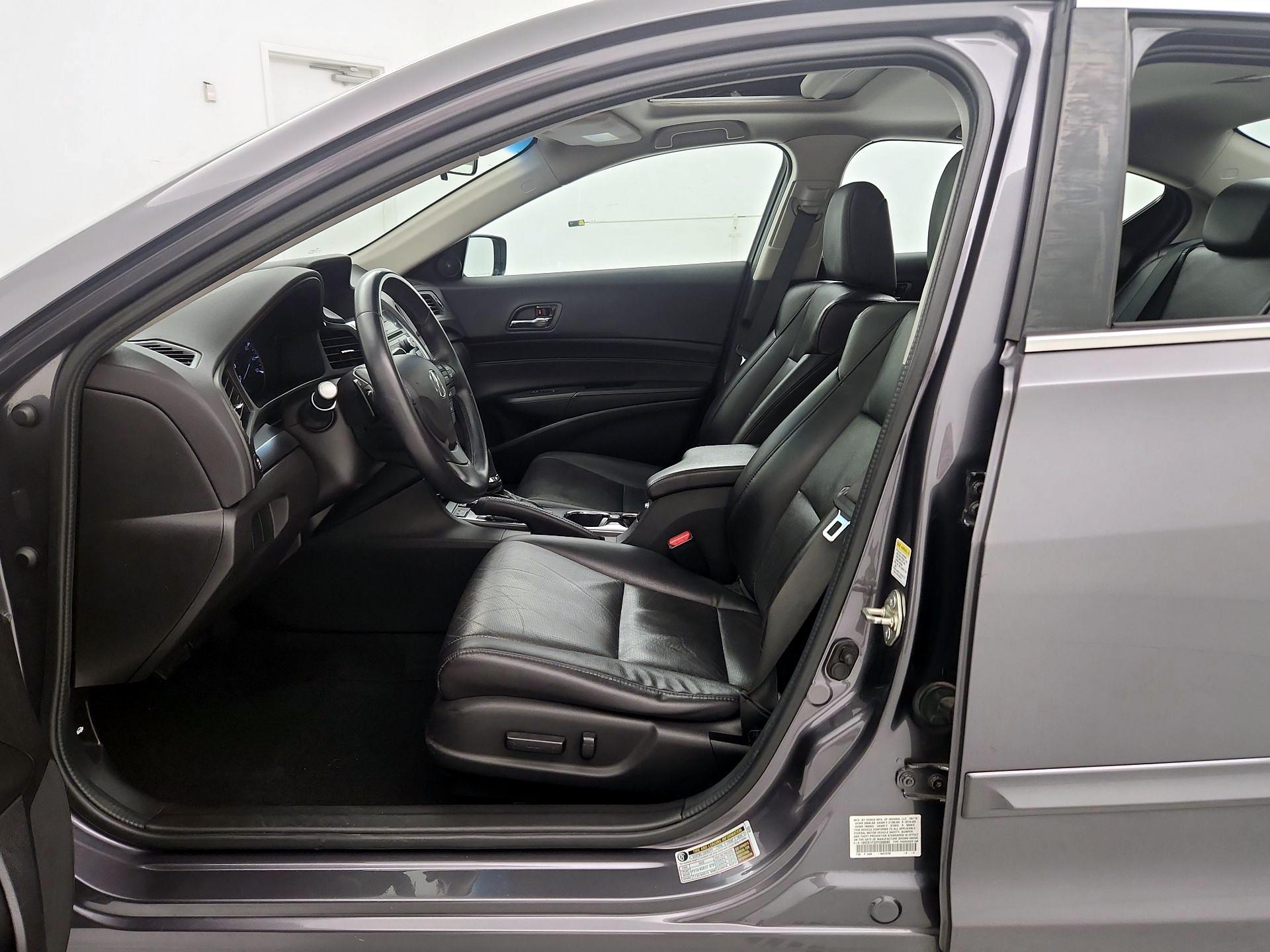 Thumbnail: 2015 Acura ILX - 11