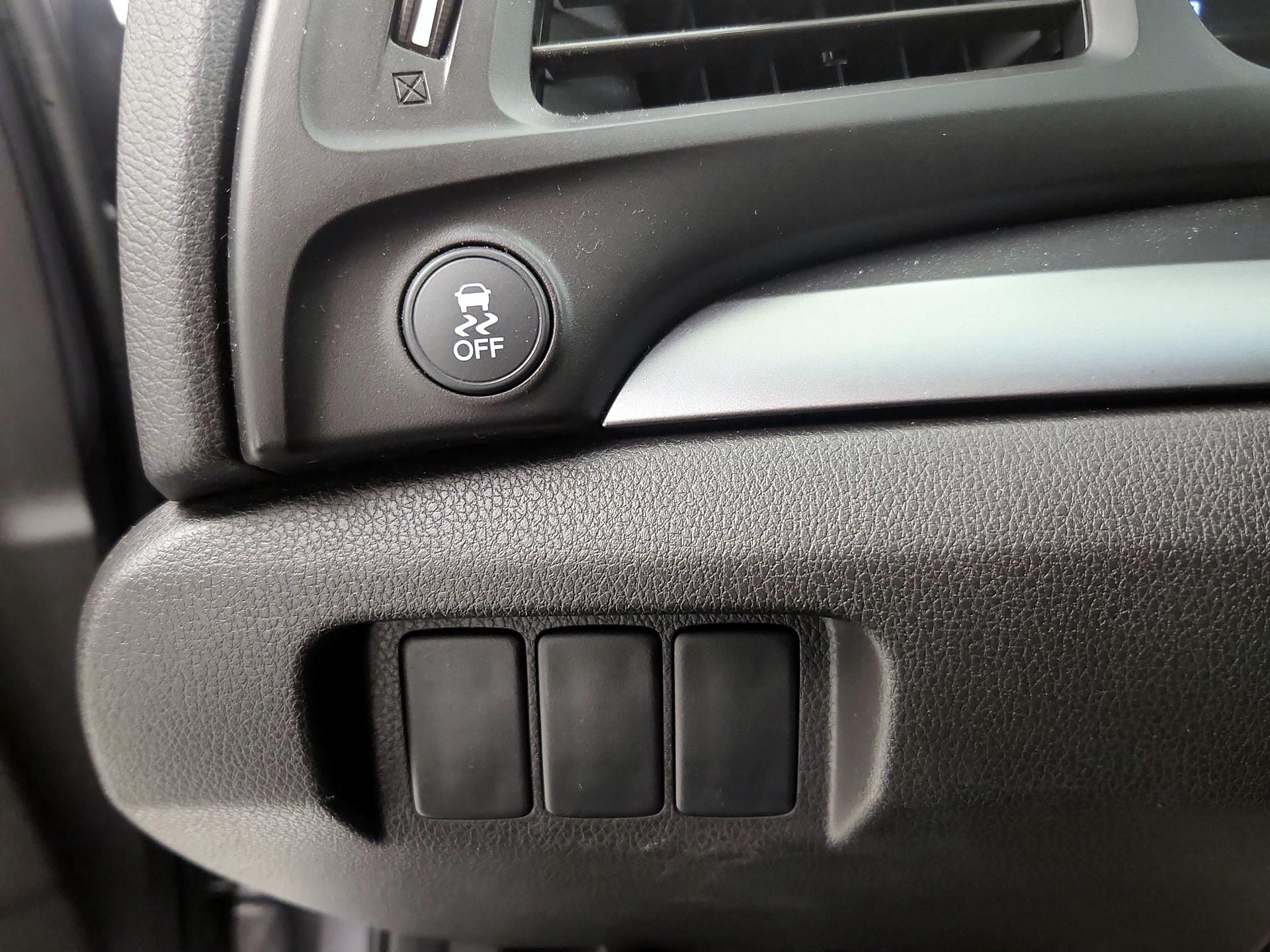 Thumbnail: 2015 Acura ILX - 13