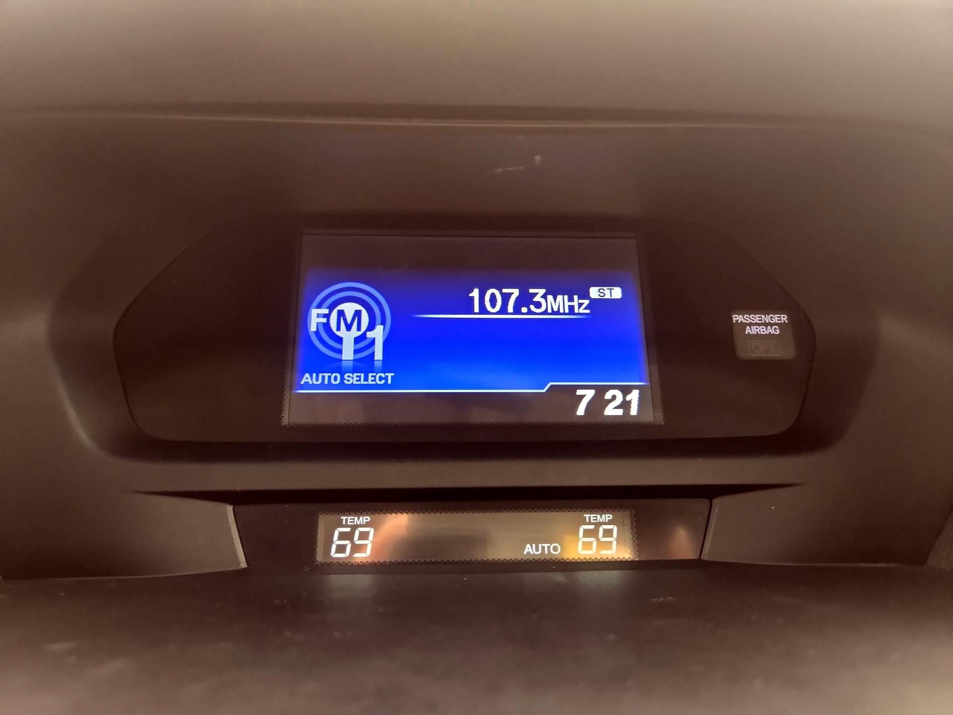 Thumbnail: 2015 Acura ILX - 15