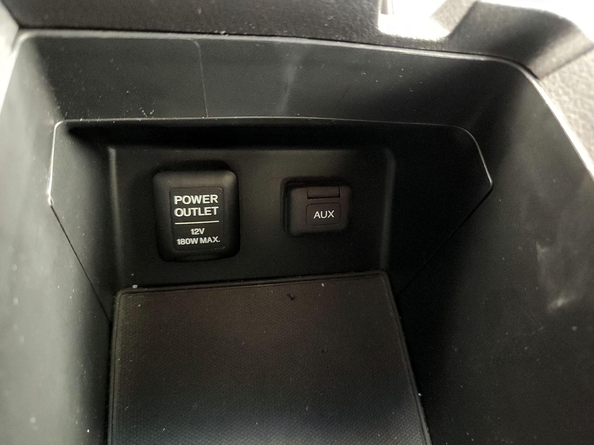 Thumbnail: 2015 Acura ILX - 18