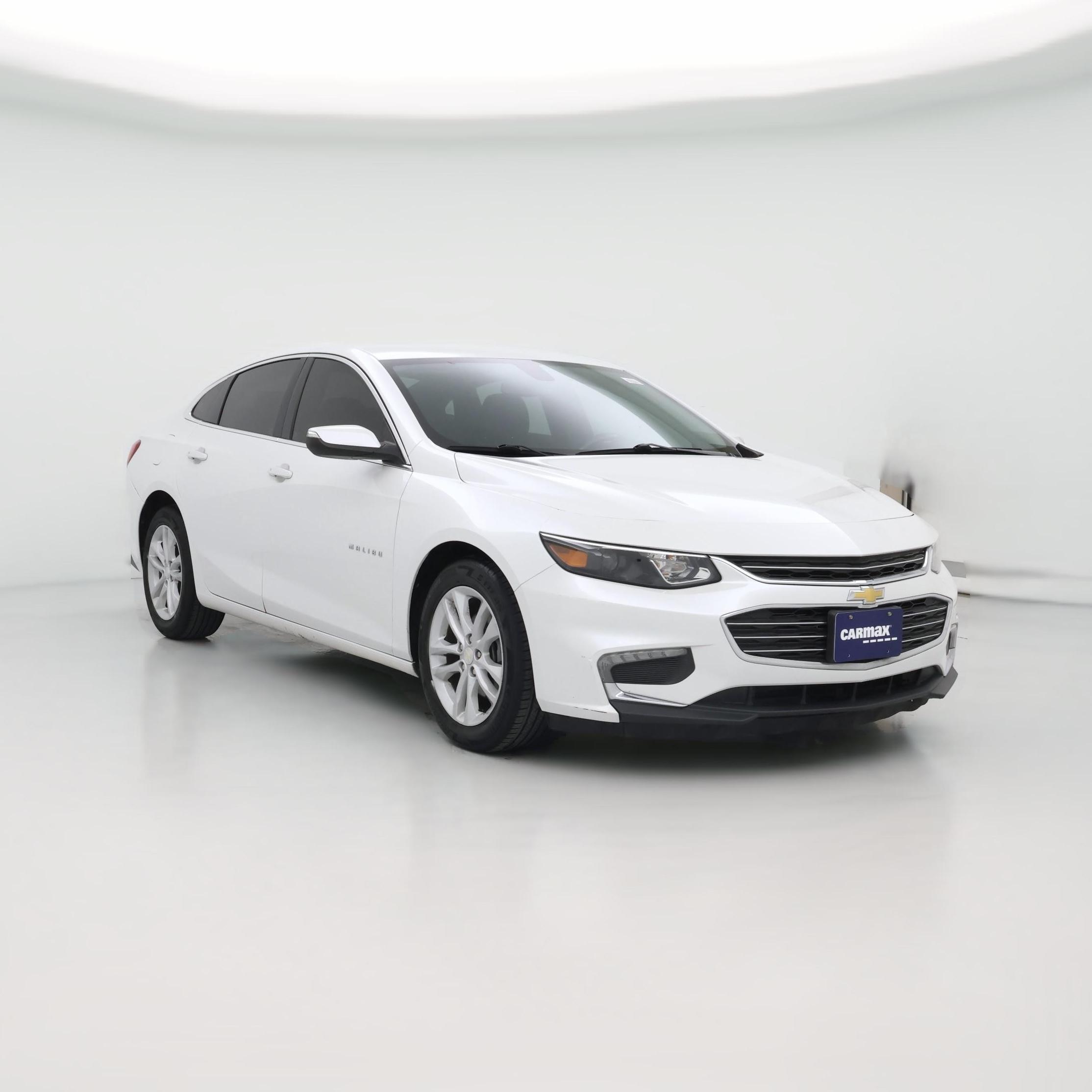 Thumbnail: 2017 Chevrolet Malibu - 1