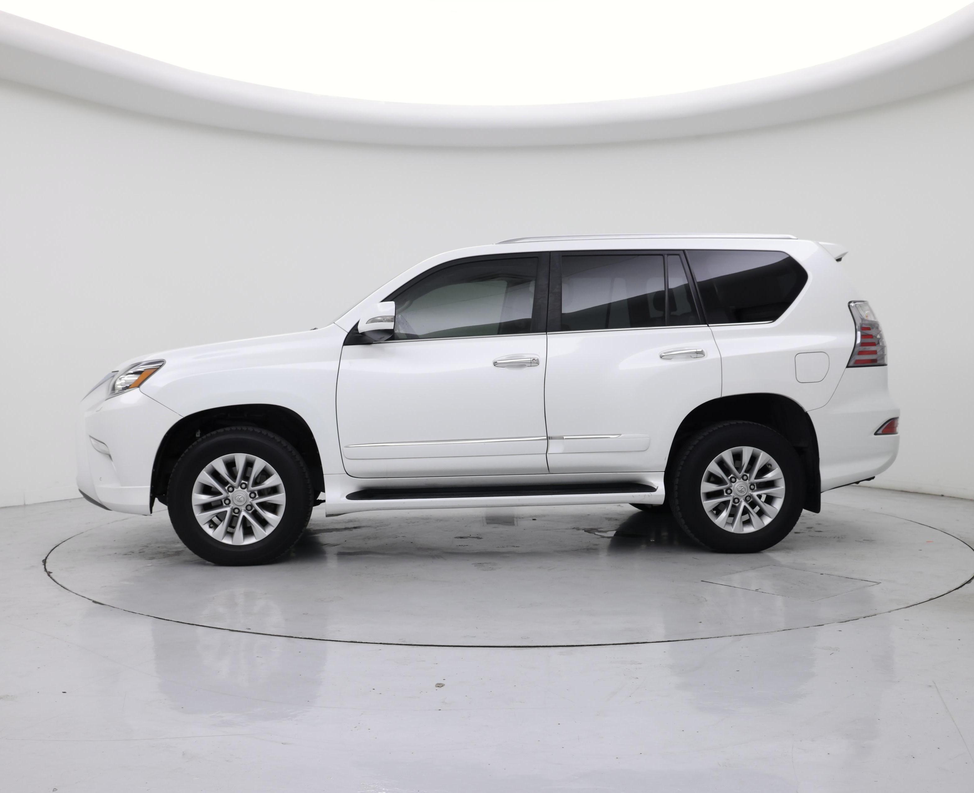 Thumbnail: 2019 Lexus GX - 3