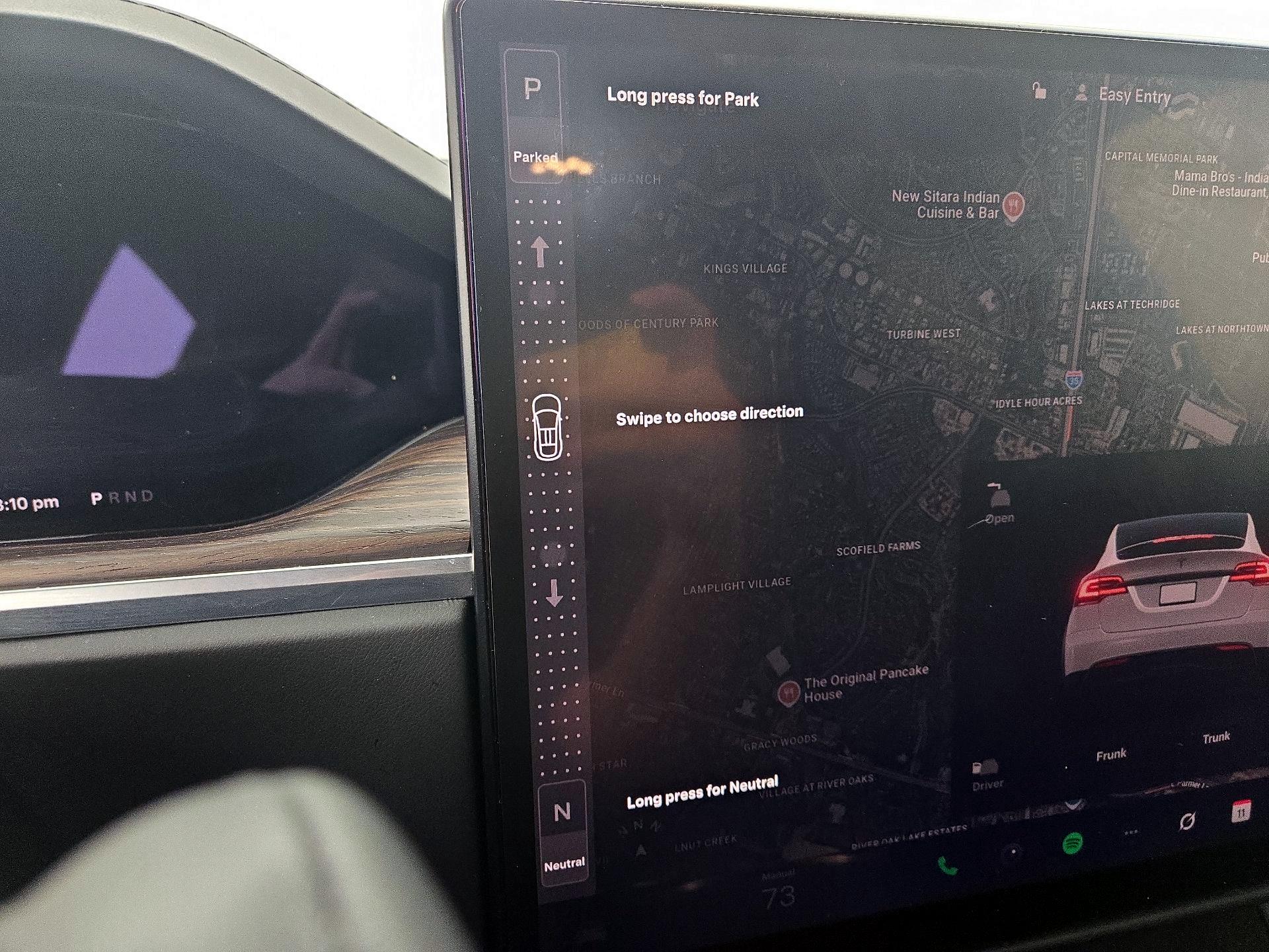 Thumbnail: 2022 Tesla Model X - 17