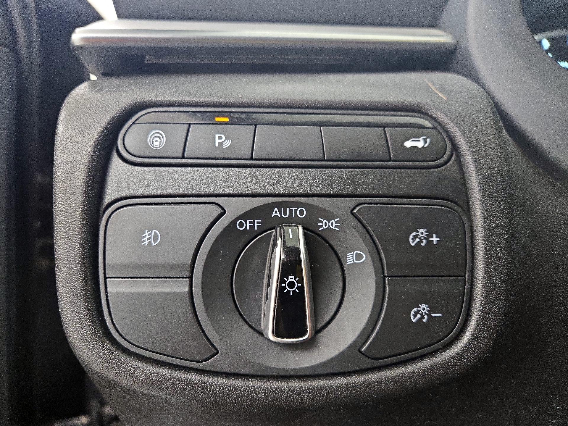 Thumbnail: 2019 INFINITI QX50 - 13