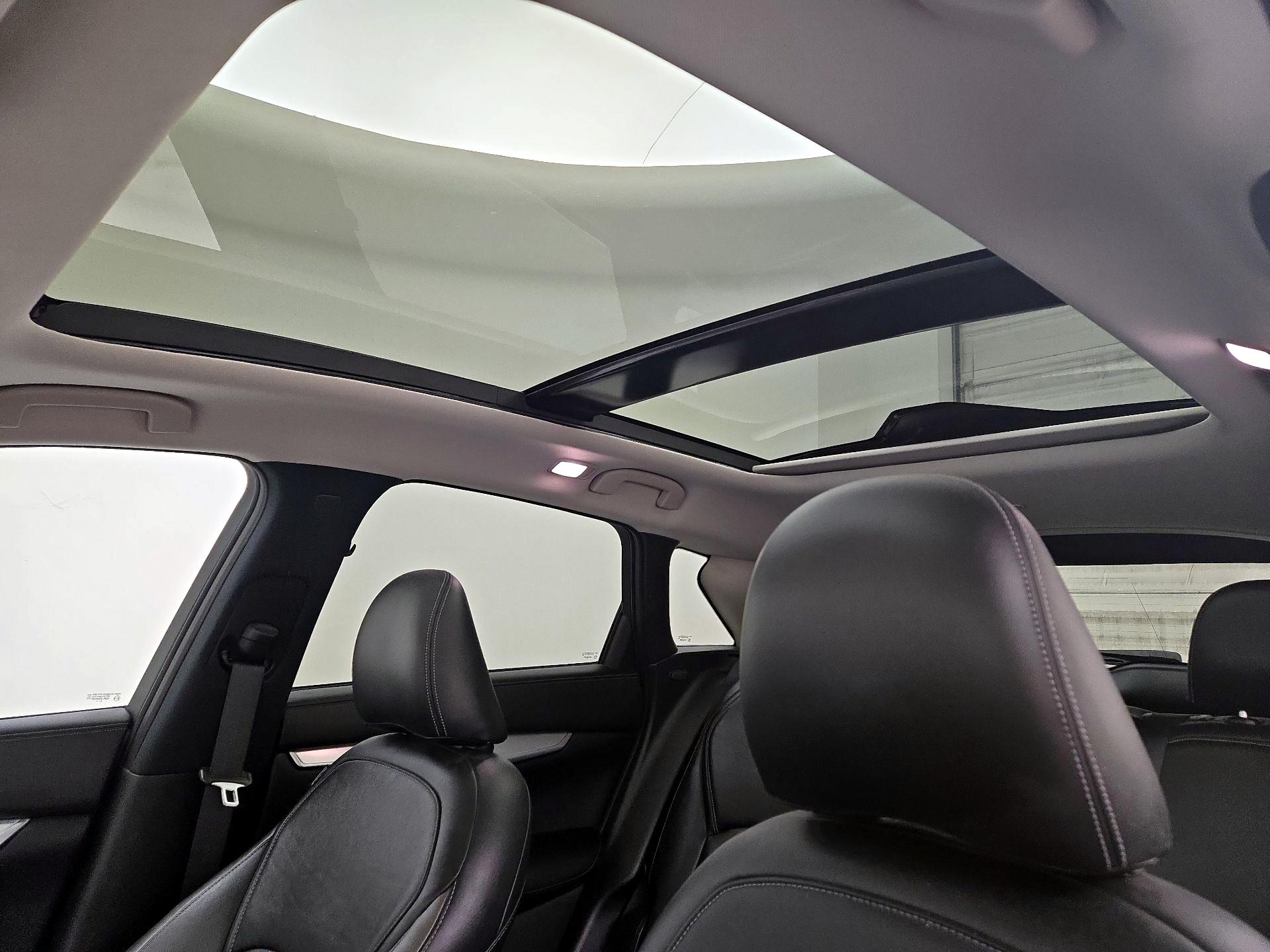 Thumbnail: 2019 INFINITI QX50 - 20