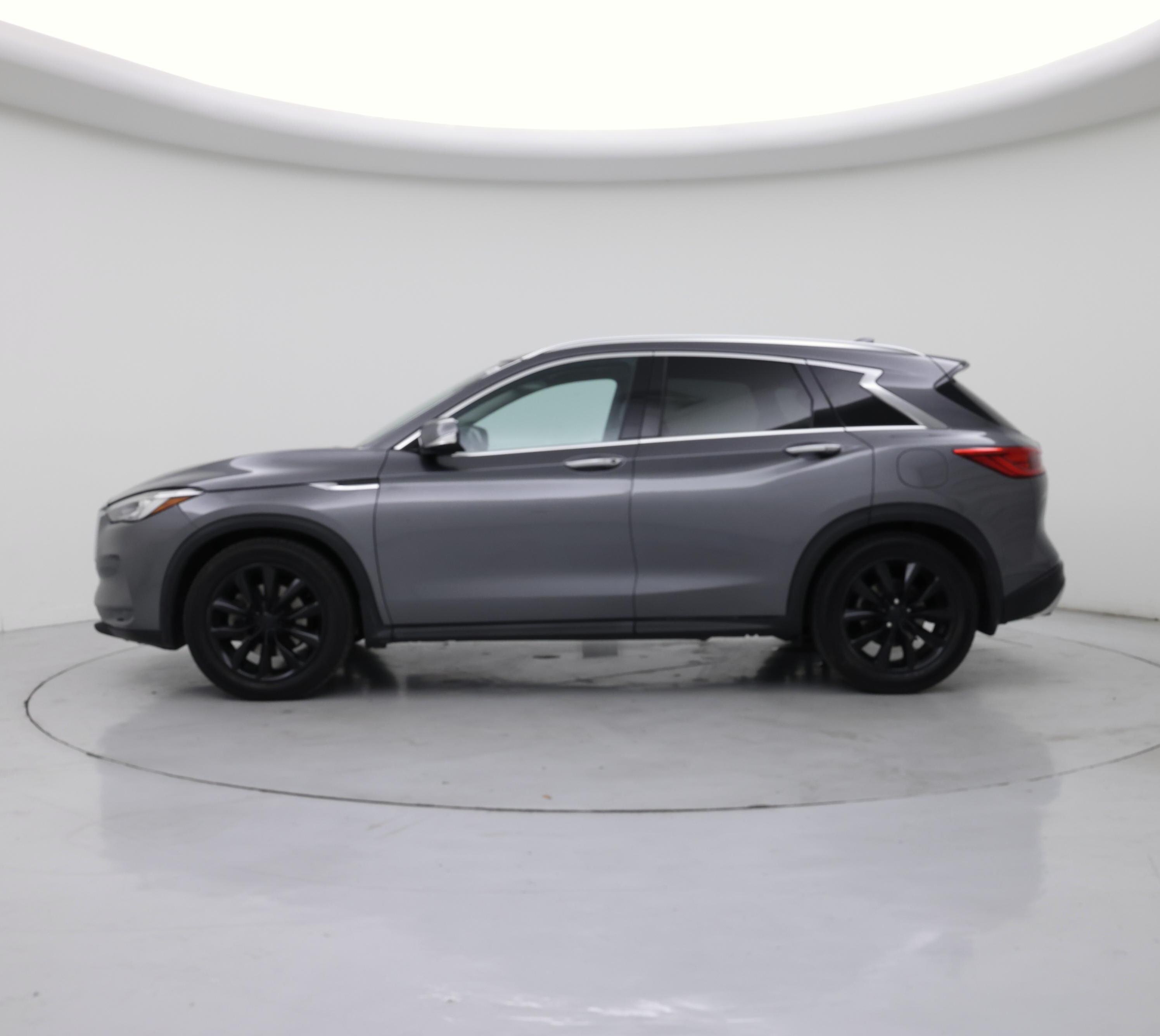 Thumbnail: 2019 INFINITI QX50 - 3