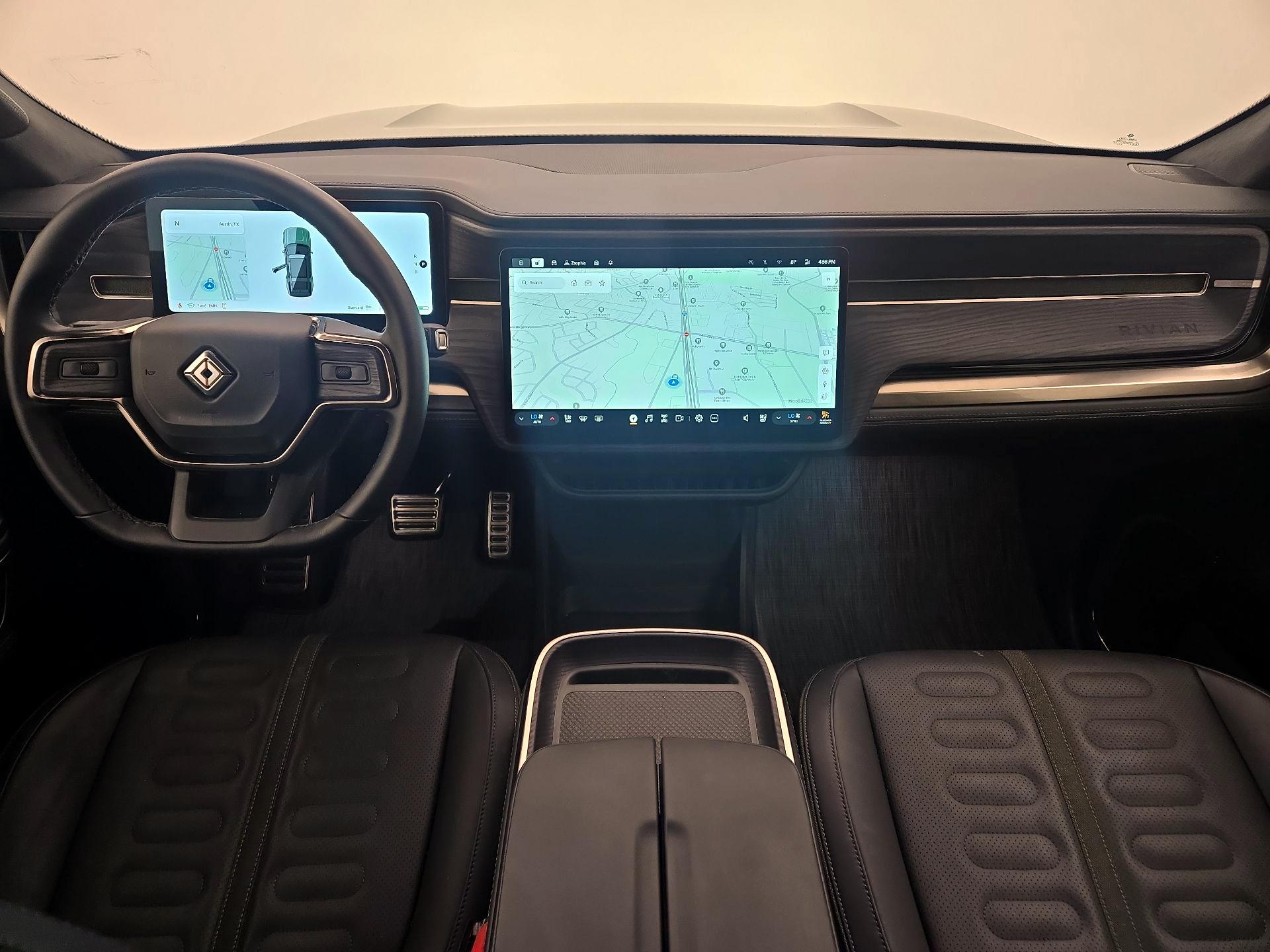 Thumbnail: 2023 Rivian R1S - 9