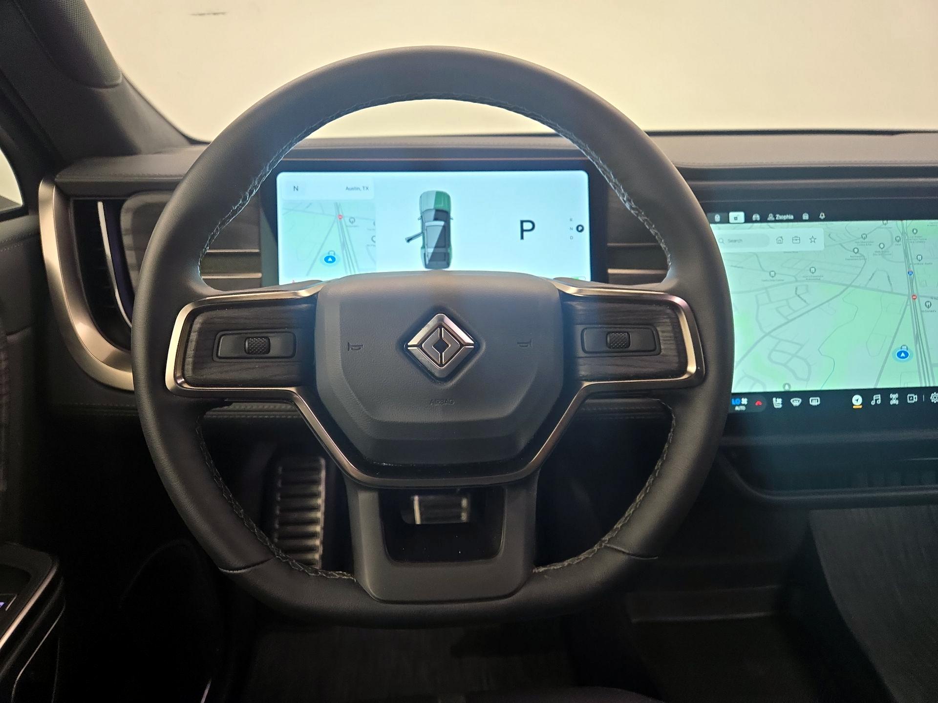 Thumbnail: 2023 Rivian R1S - 10