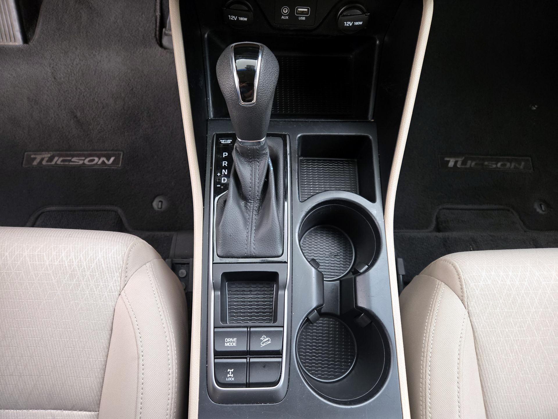 Thumbnail: 2016 Hyundai Tucson - 17