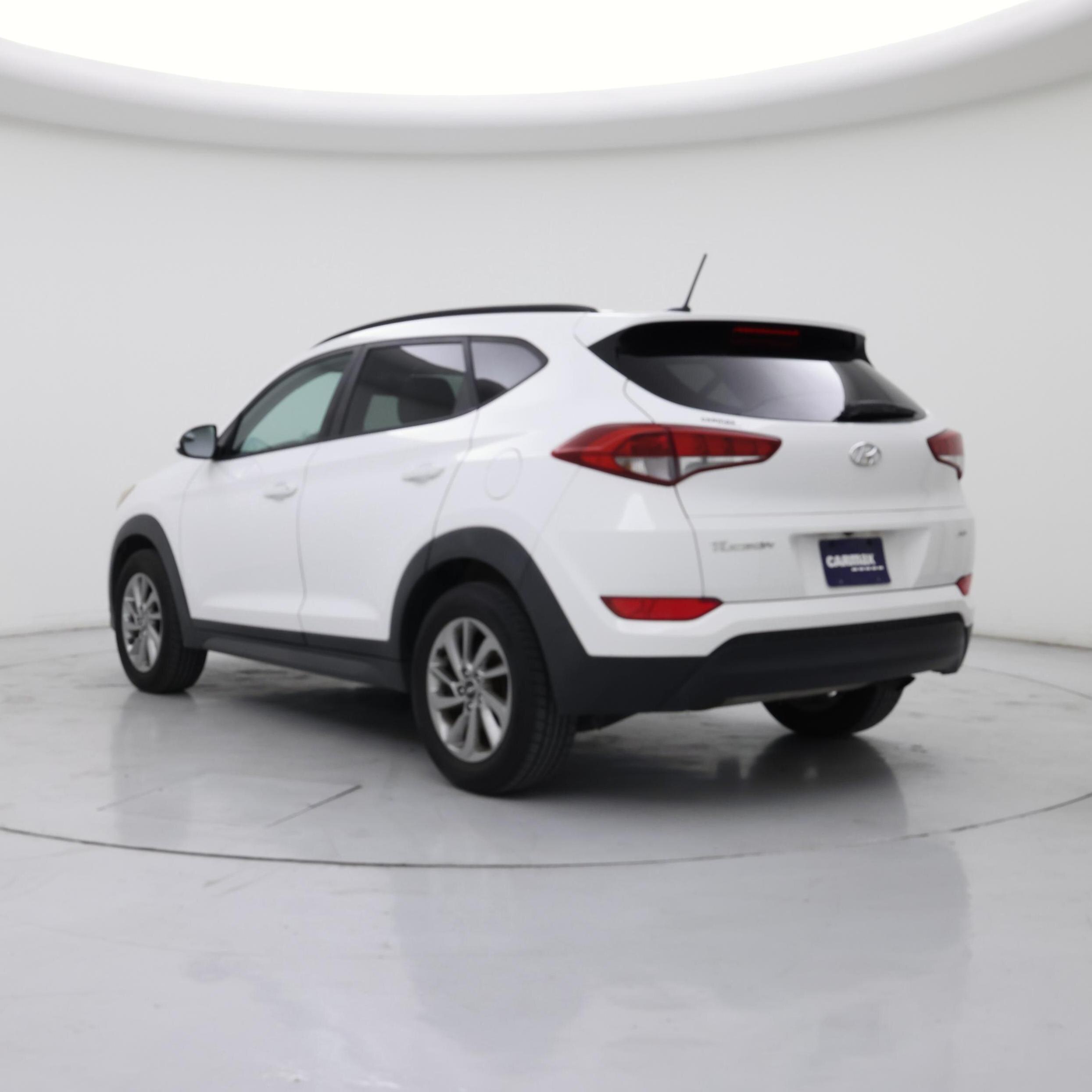Thumbnail: 2016 Hyundai Tucson - 2