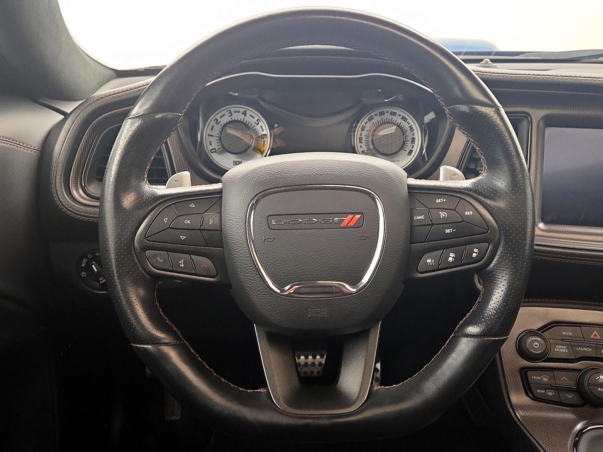 Thumbnail: 2020 Dodge Challenger - 10