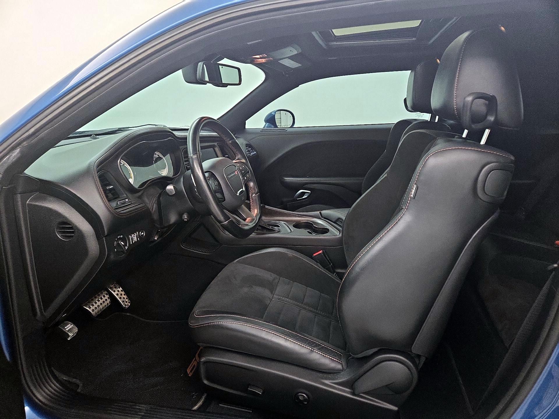 Thumbnail: 2020 Dodge Challenger - 11