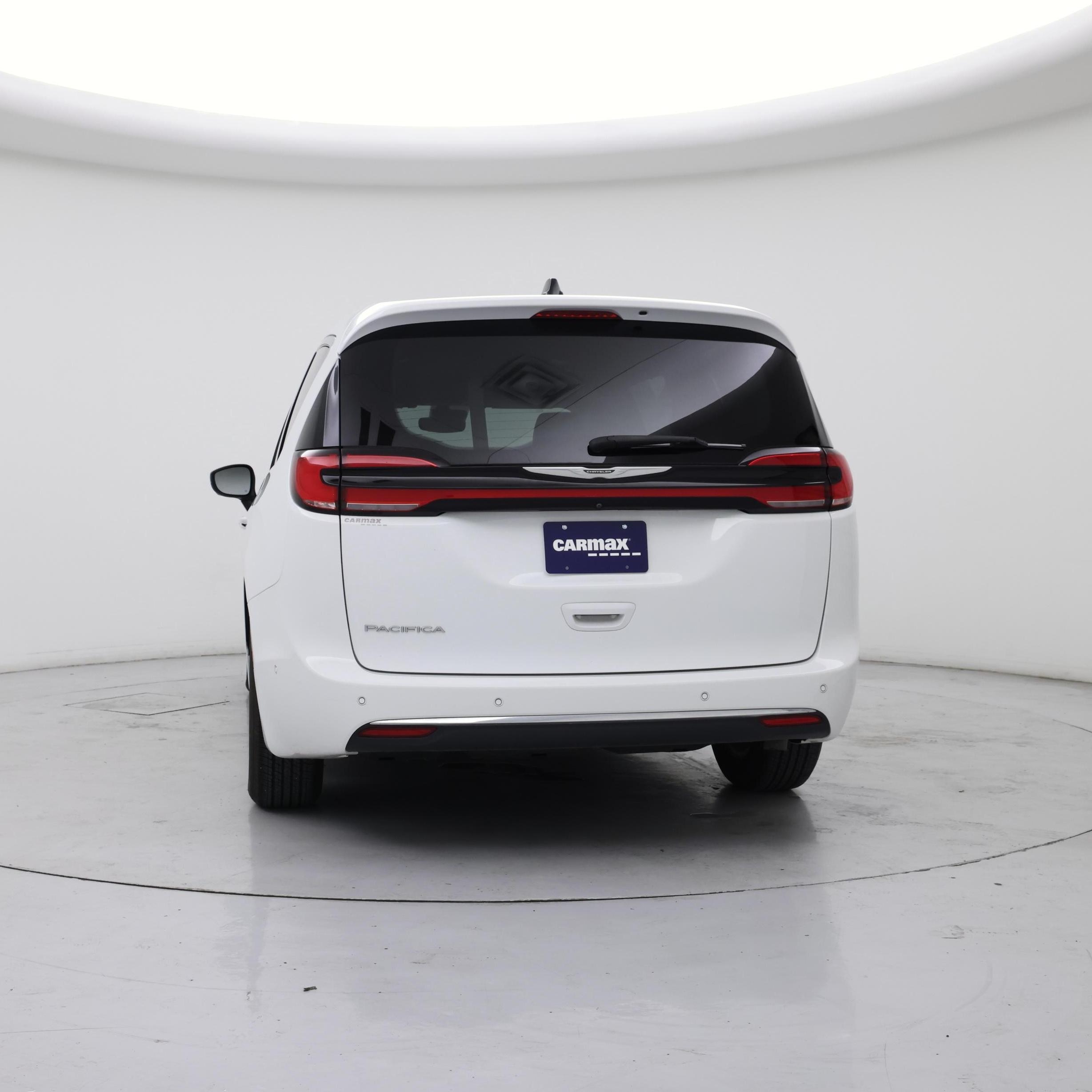 Thumbnail: 2023 Chrysler Pacifica - 6