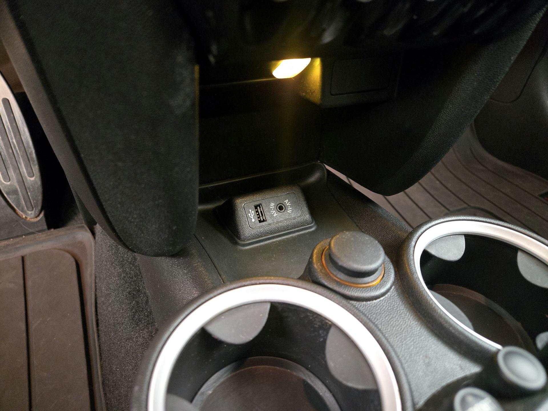 Thumbnail: 2015 MINI Cooper Coupe - 17