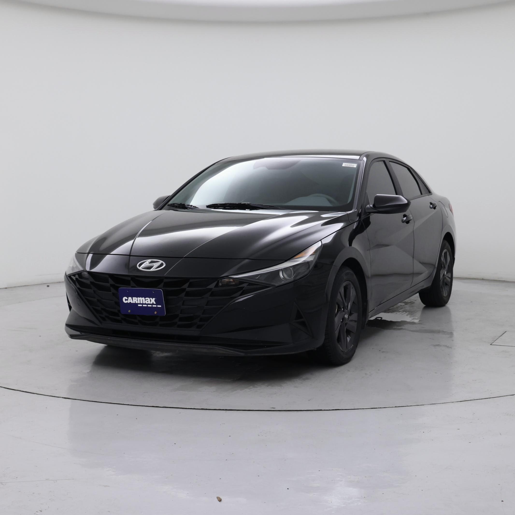 Thumbnail: 2023 Hyundai Elantra - 4