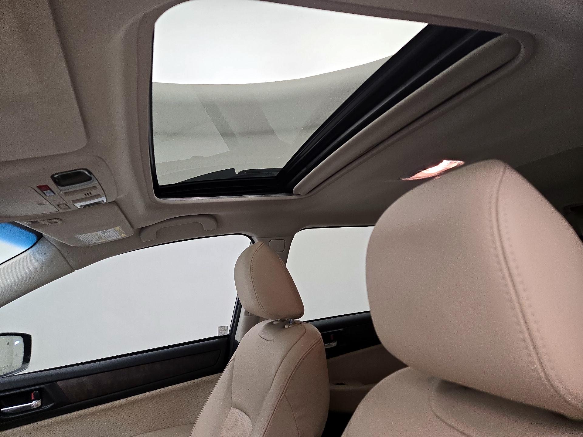 Thumbnail: 2017 Subaru Outback - 20