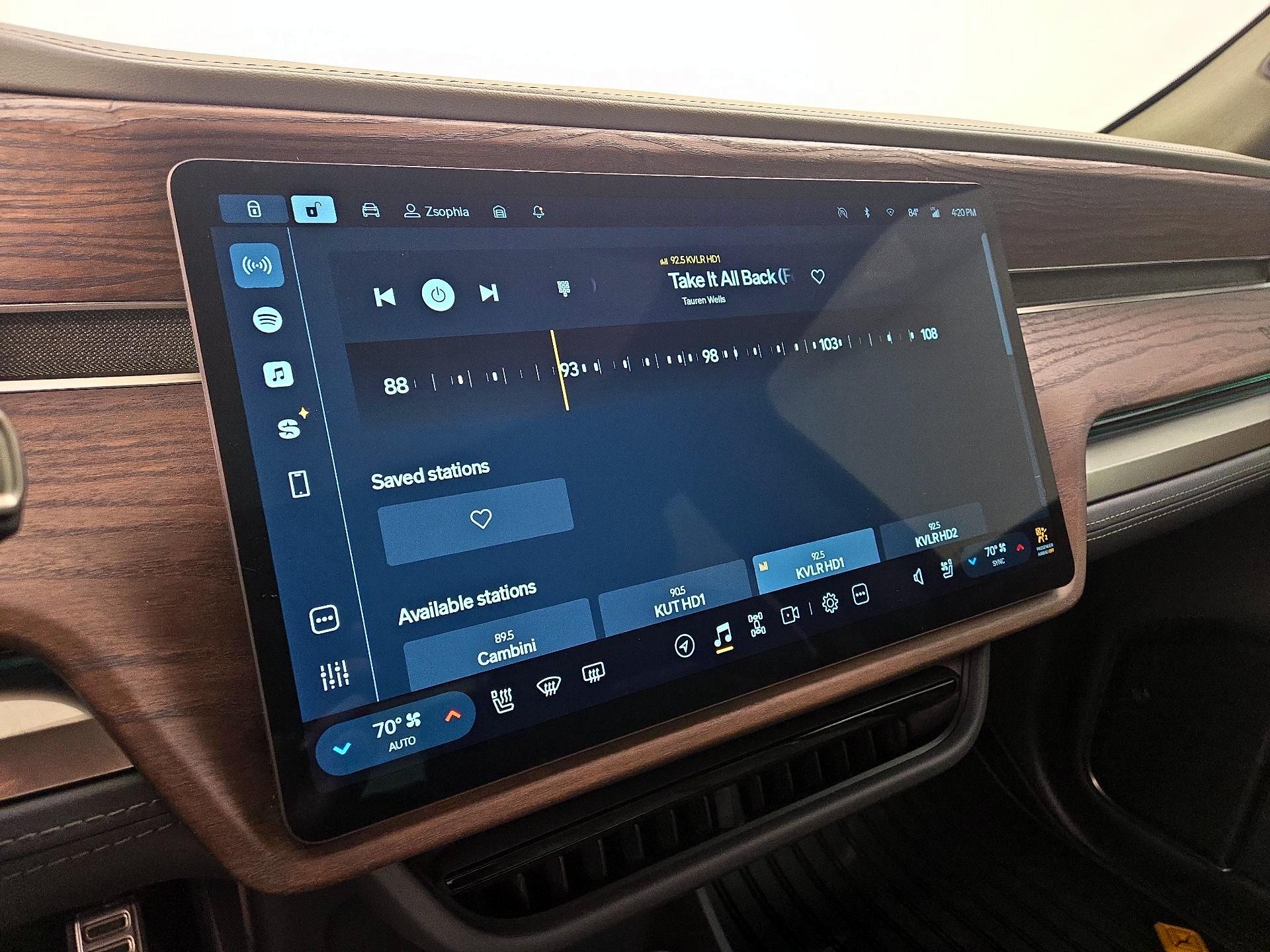 Thumbnail: 2023 Rivian R1T - 15