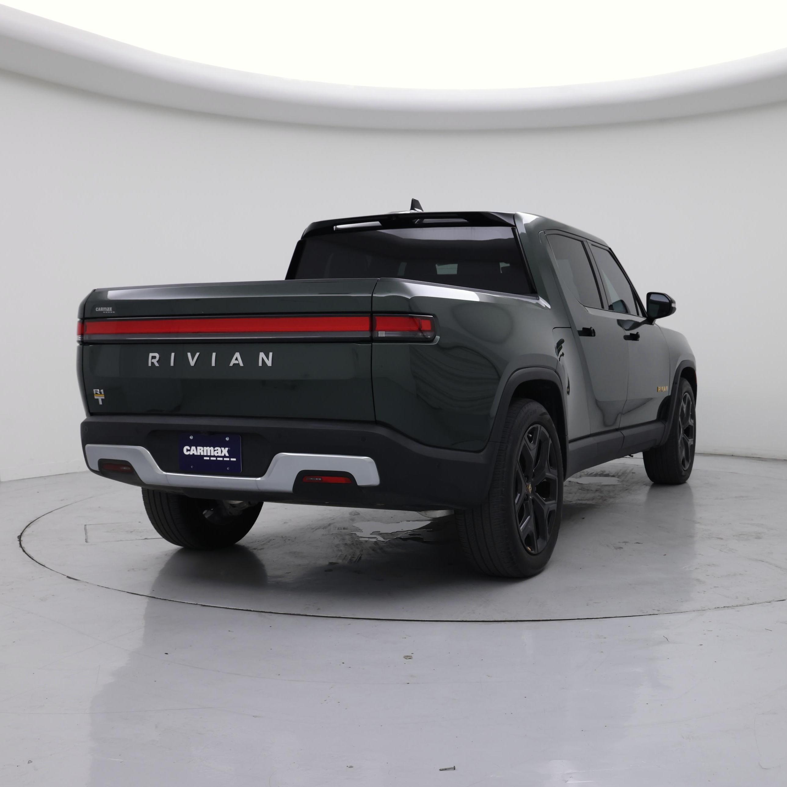 Thumbnail: 2023 Rivian R1T - 8
