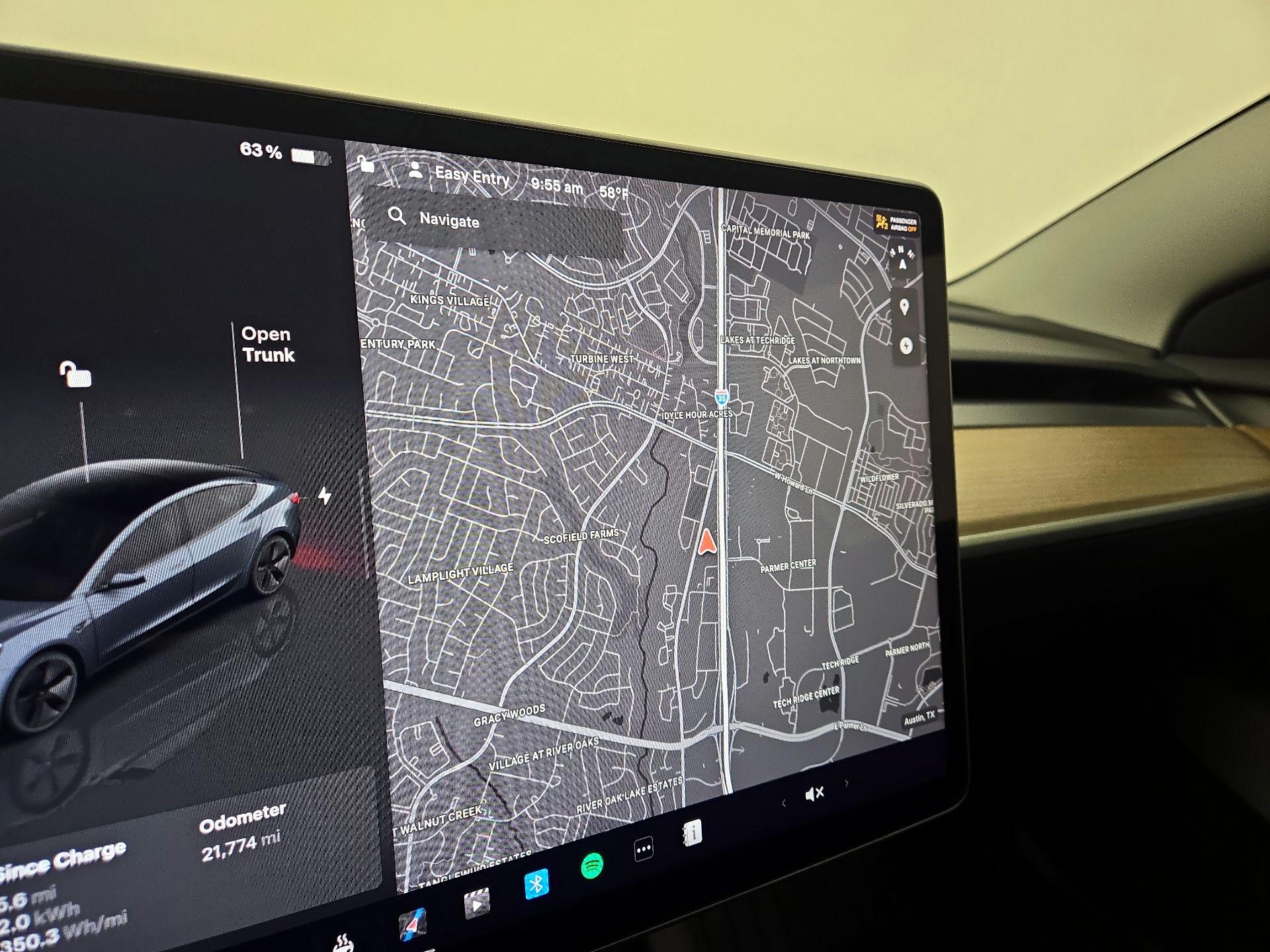 Thumbnail: 2023 Tesla Model 3 - 13