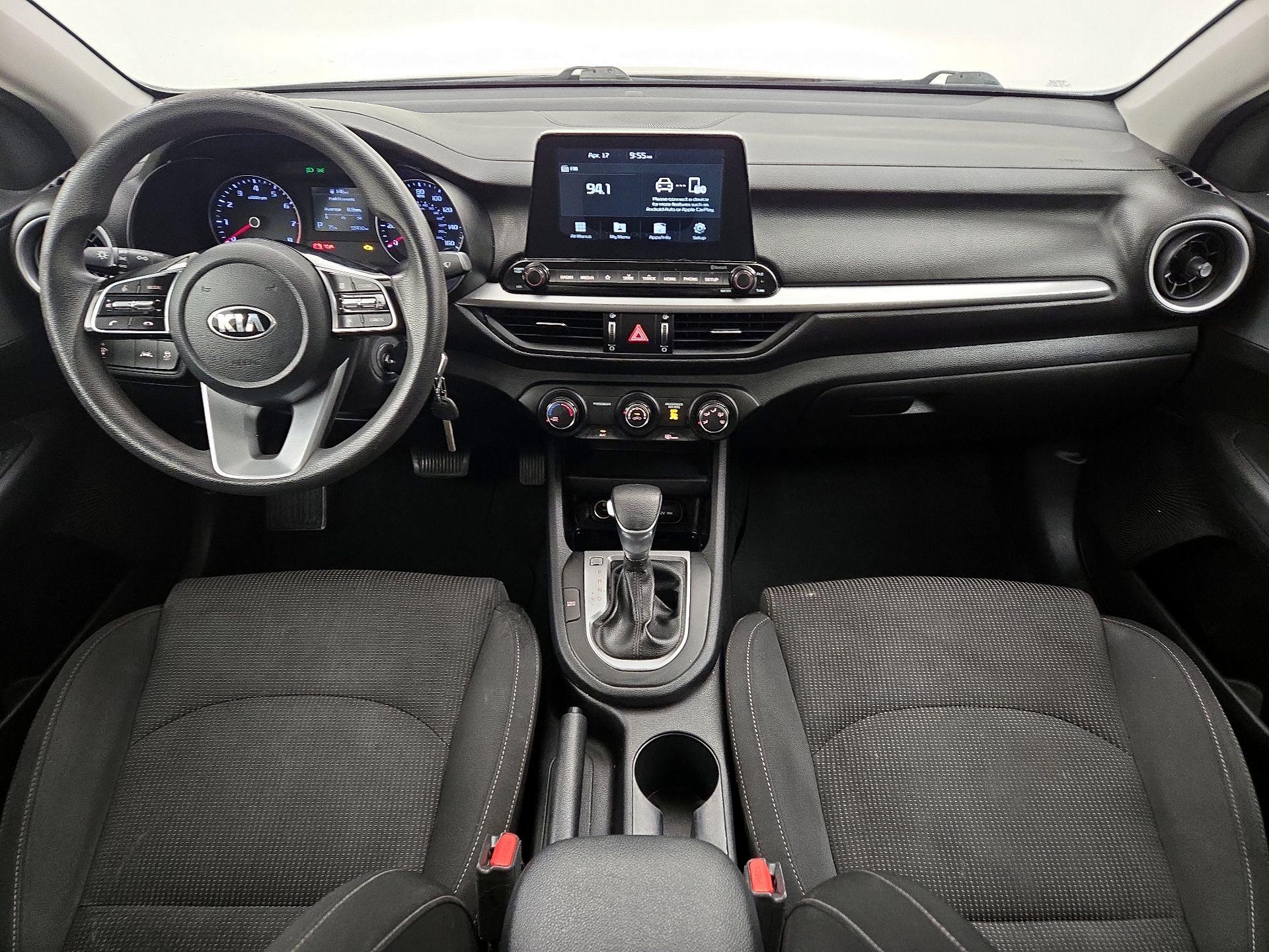 Thumbnail: 2020 Kia Forte - 9