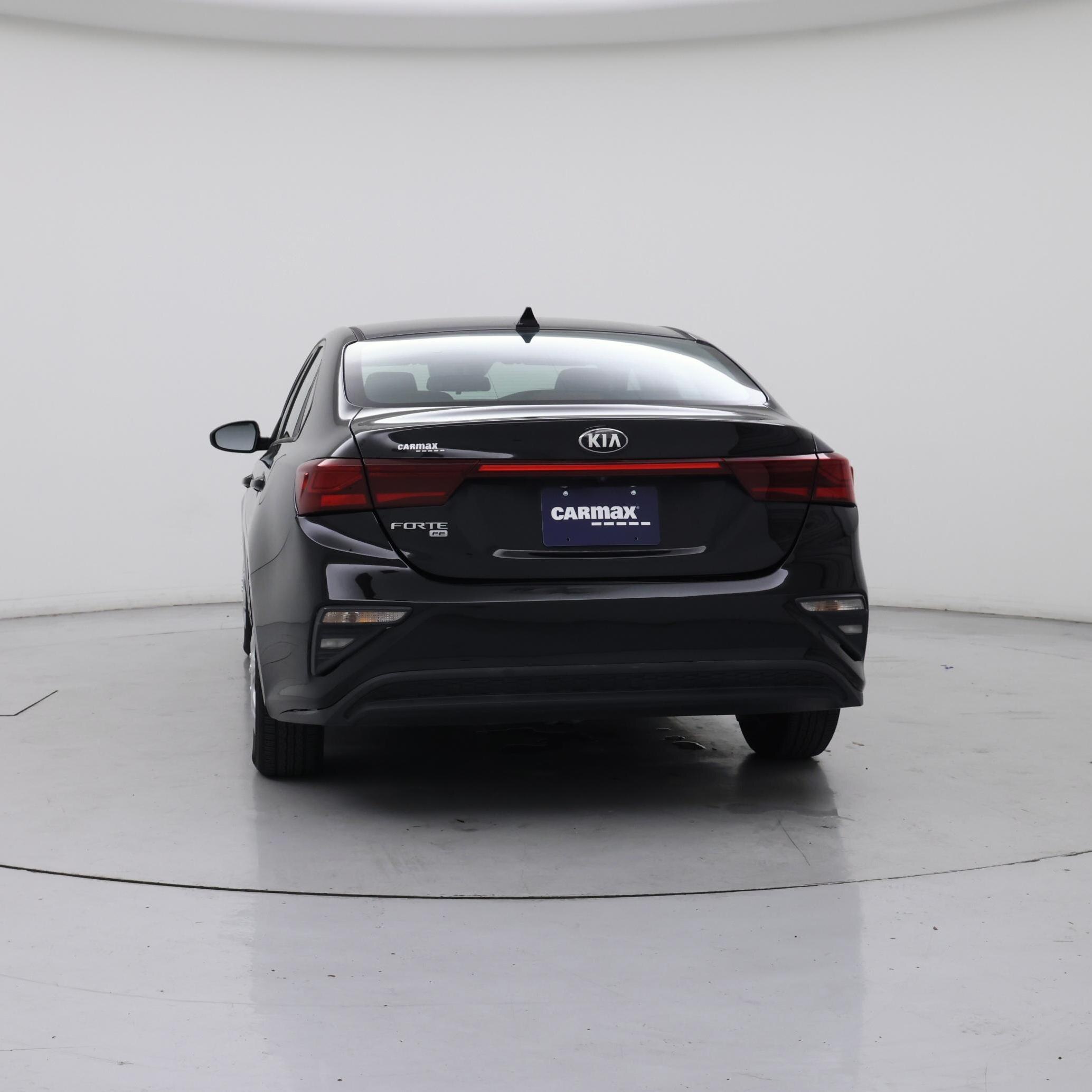 Thumbnail: 2020 Kia Forte - 6