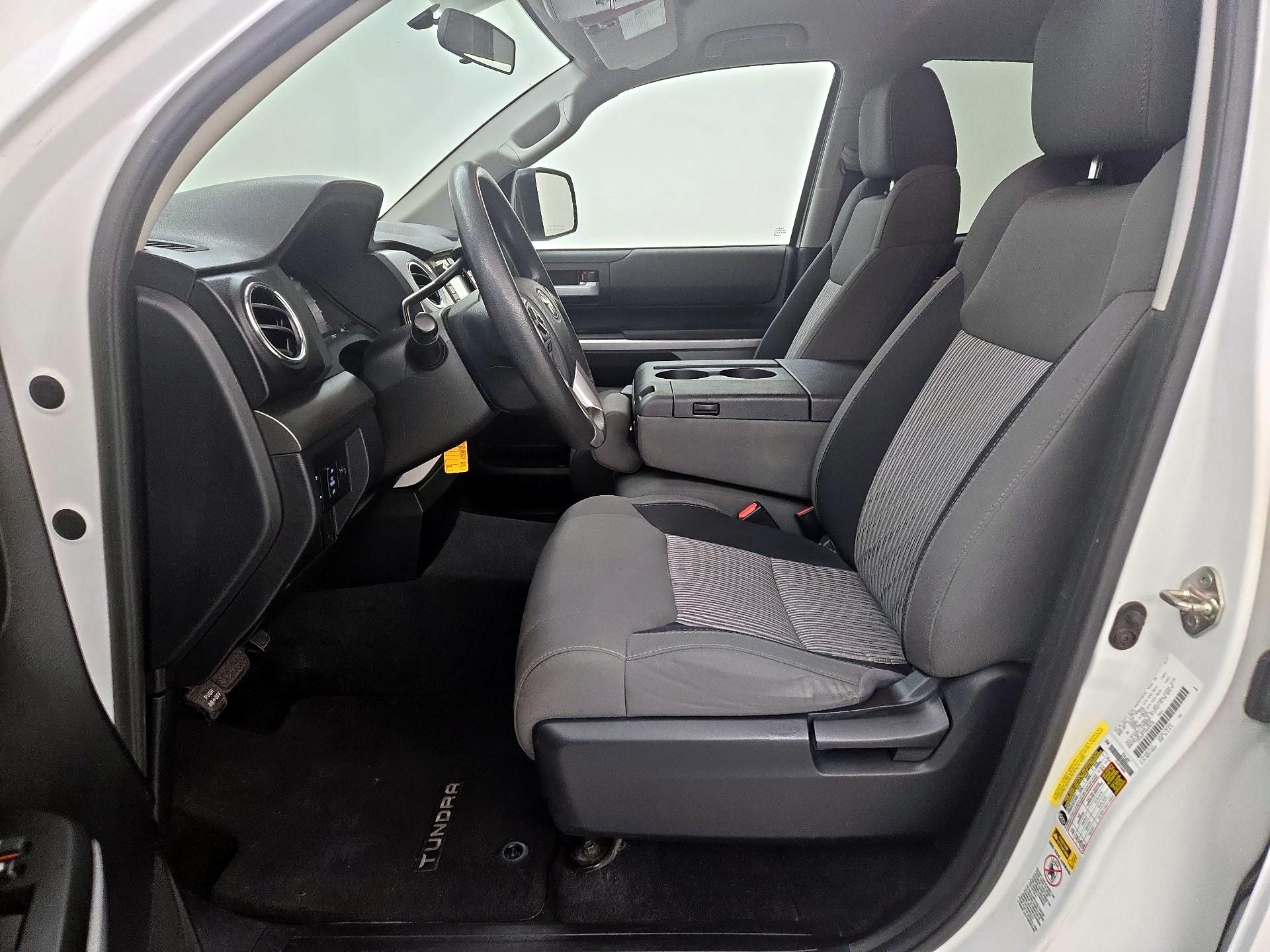 Thumbnail: 2017 Toyota Tundra - 11