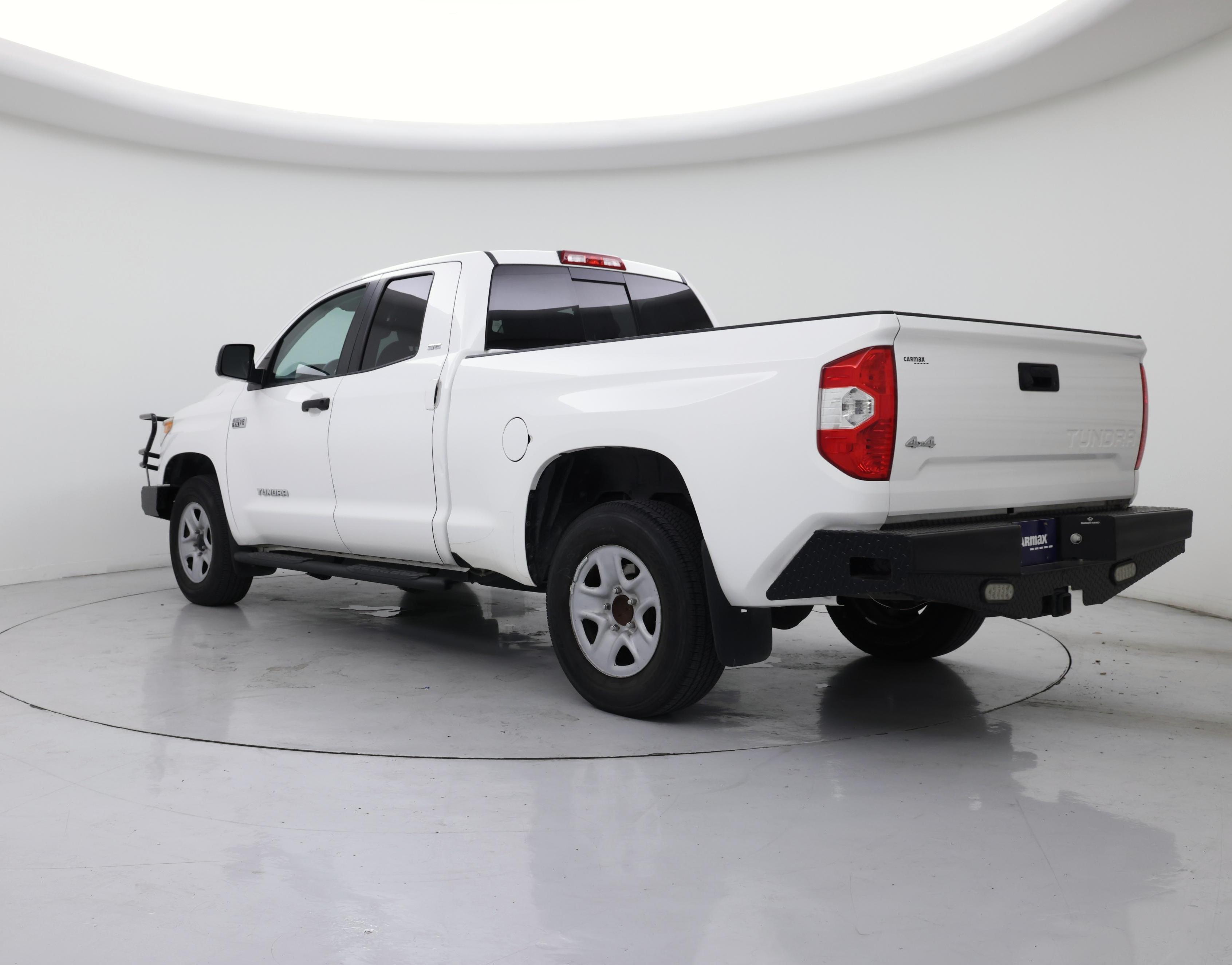 Thumbnail: 2017 Toyota Tundra - 2