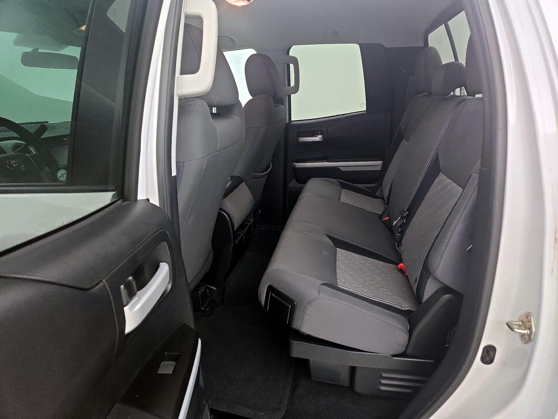 Thumbnail: 2017 Toyota Tundra - 20