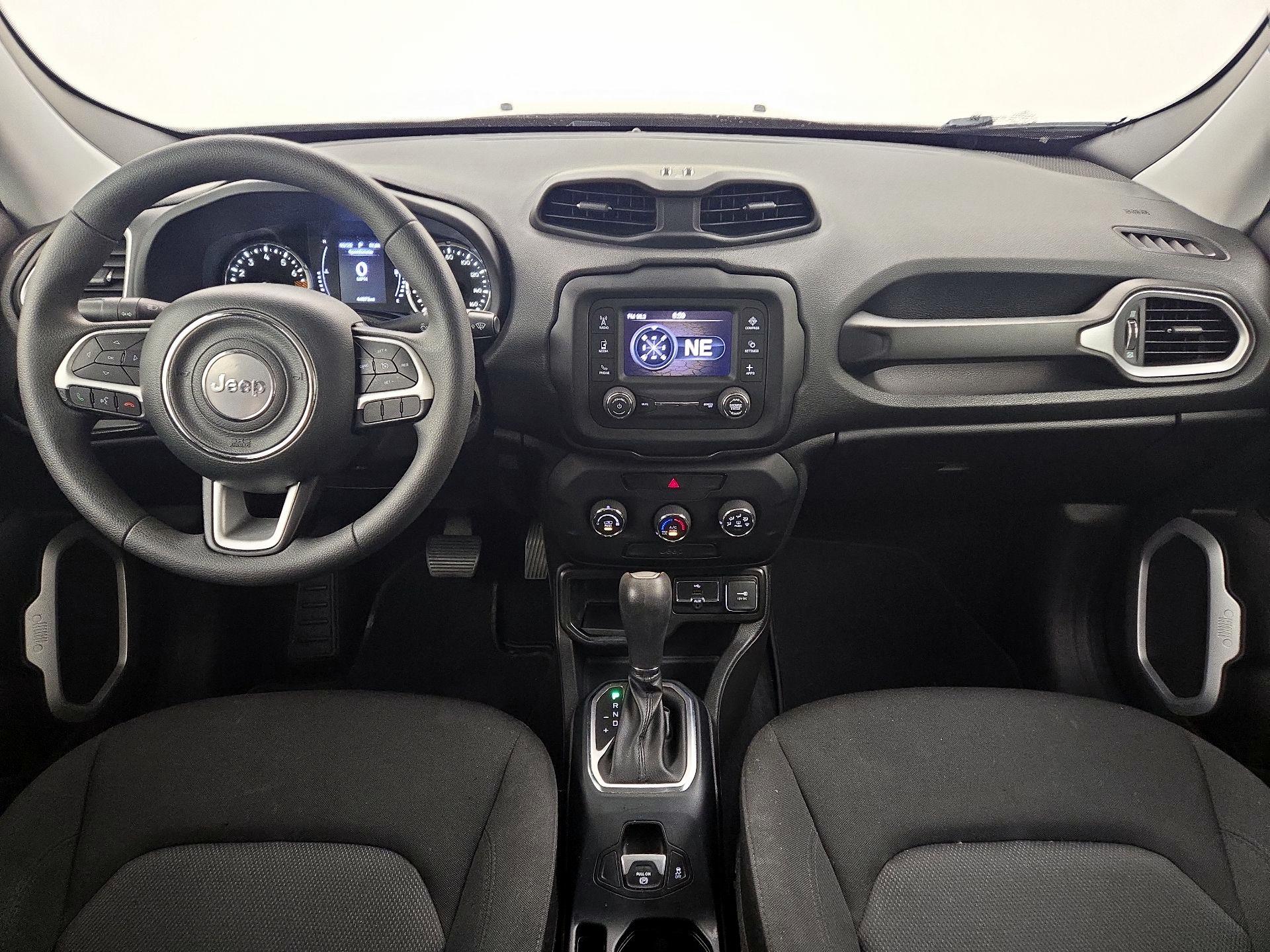 Thumbnail: 2020 Jeep Renegade - 9