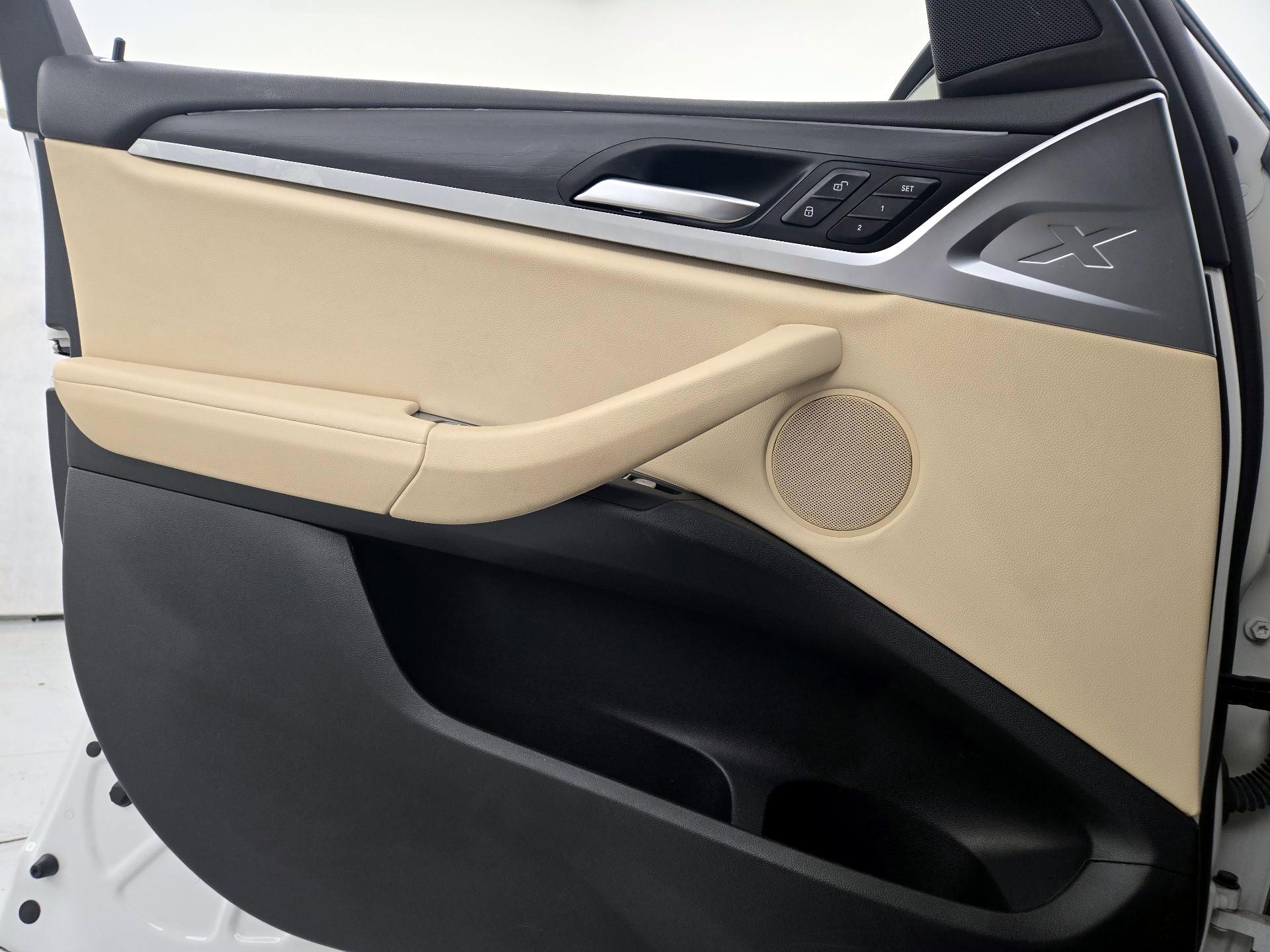 Thumbnail: 2023 BMW X3 - 12