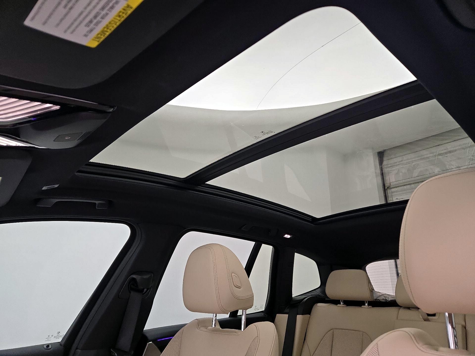 Thumbnail: 2023 BMW X3 - 20