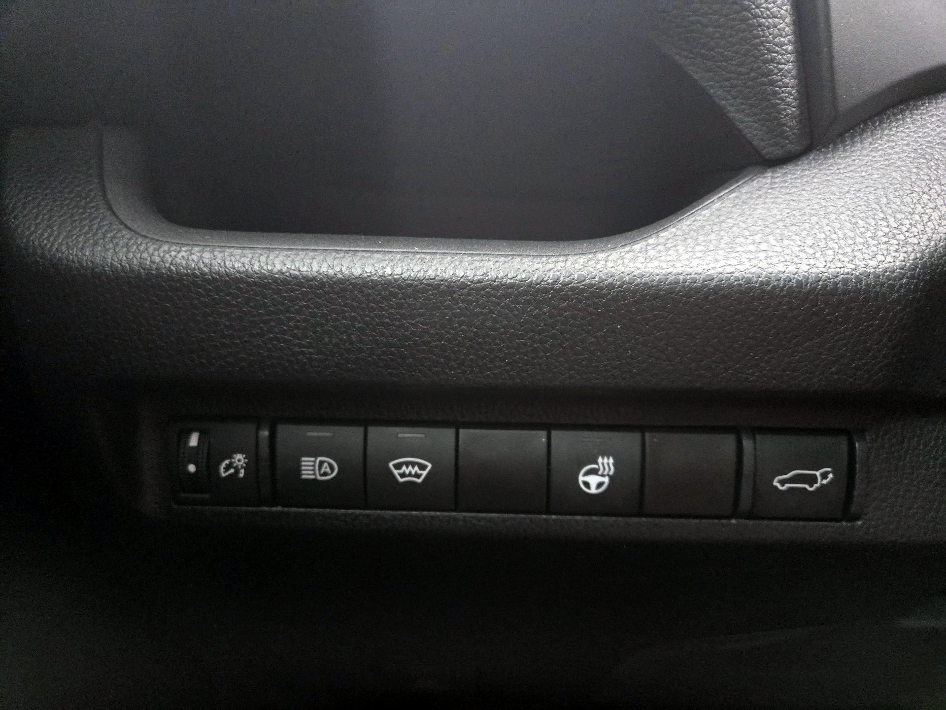 Thumbnail: 2023 Toyota RAV4 - 13