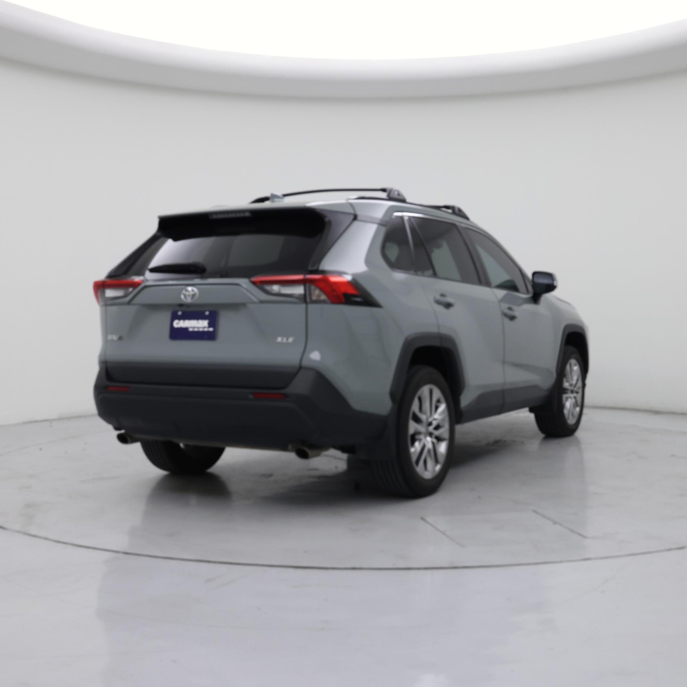 Thumbnail: 2023 Toyota RAV4 - 8